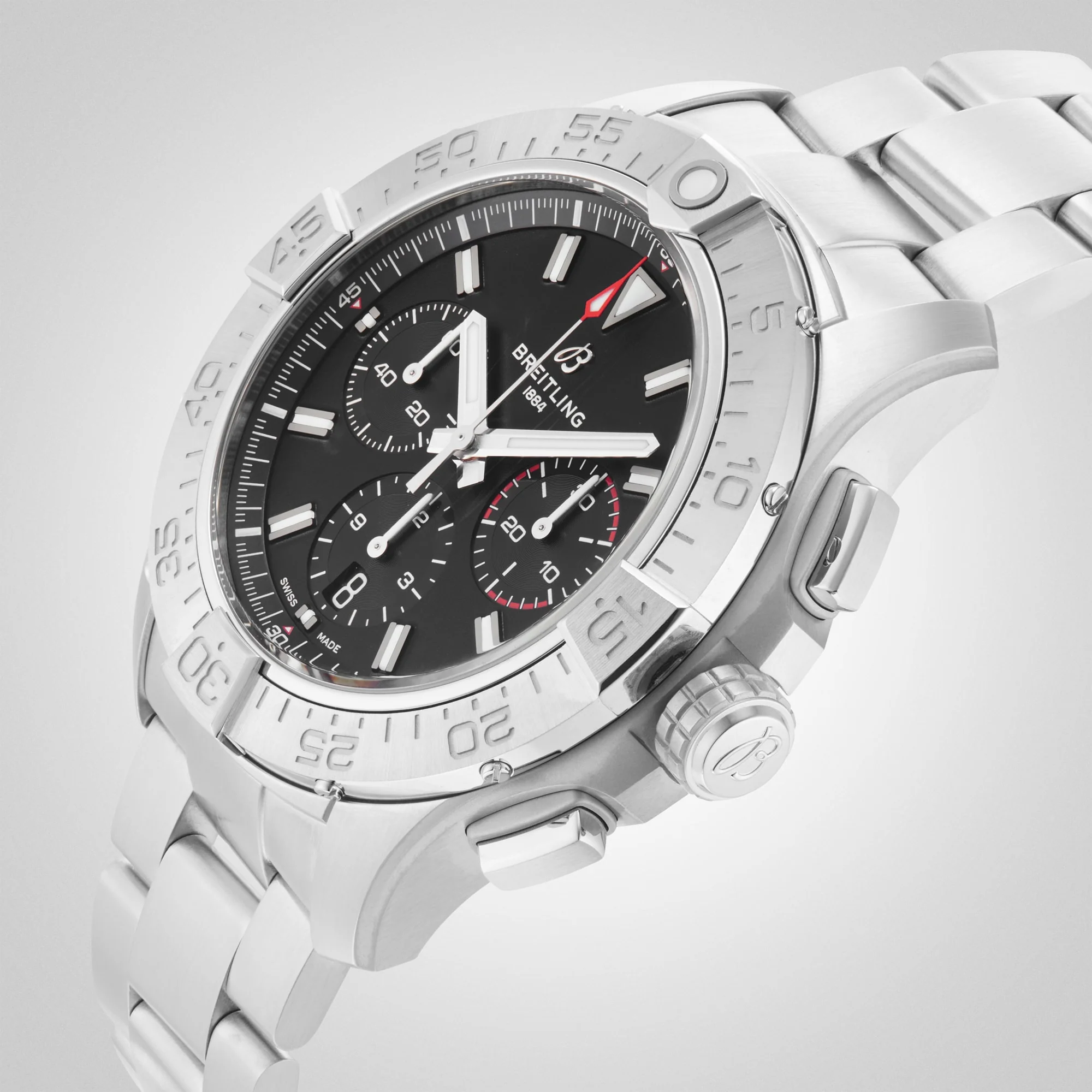 Avenger B01 Chronograph 44 | 44mm, Steel, Black Dial - Image 5