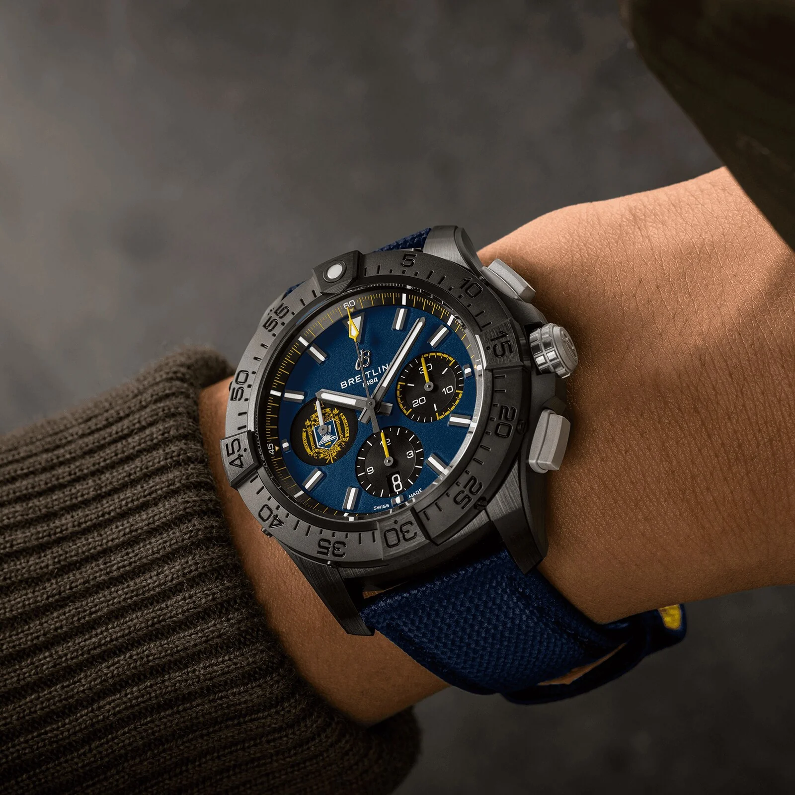 Avenger B01 Chronograph 44 Night Mission US Naval Academy | 44mm, Ceramic, Leather, Blue Dial - Image 5