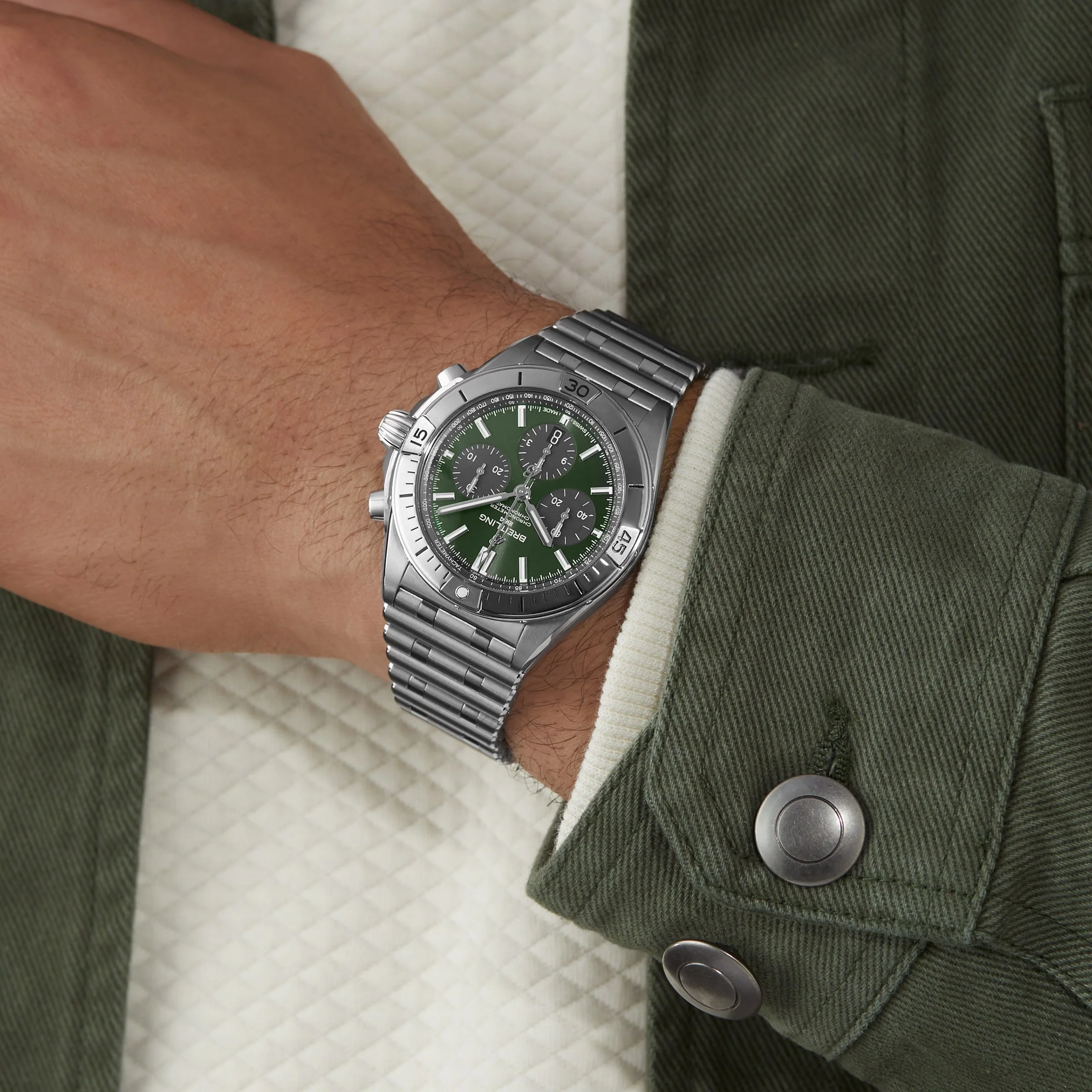 Chronomat B01 42 The Watches Of Switzerland Group Centenary Exclusive | 42mm, Titanium, Green Dial - Image 9