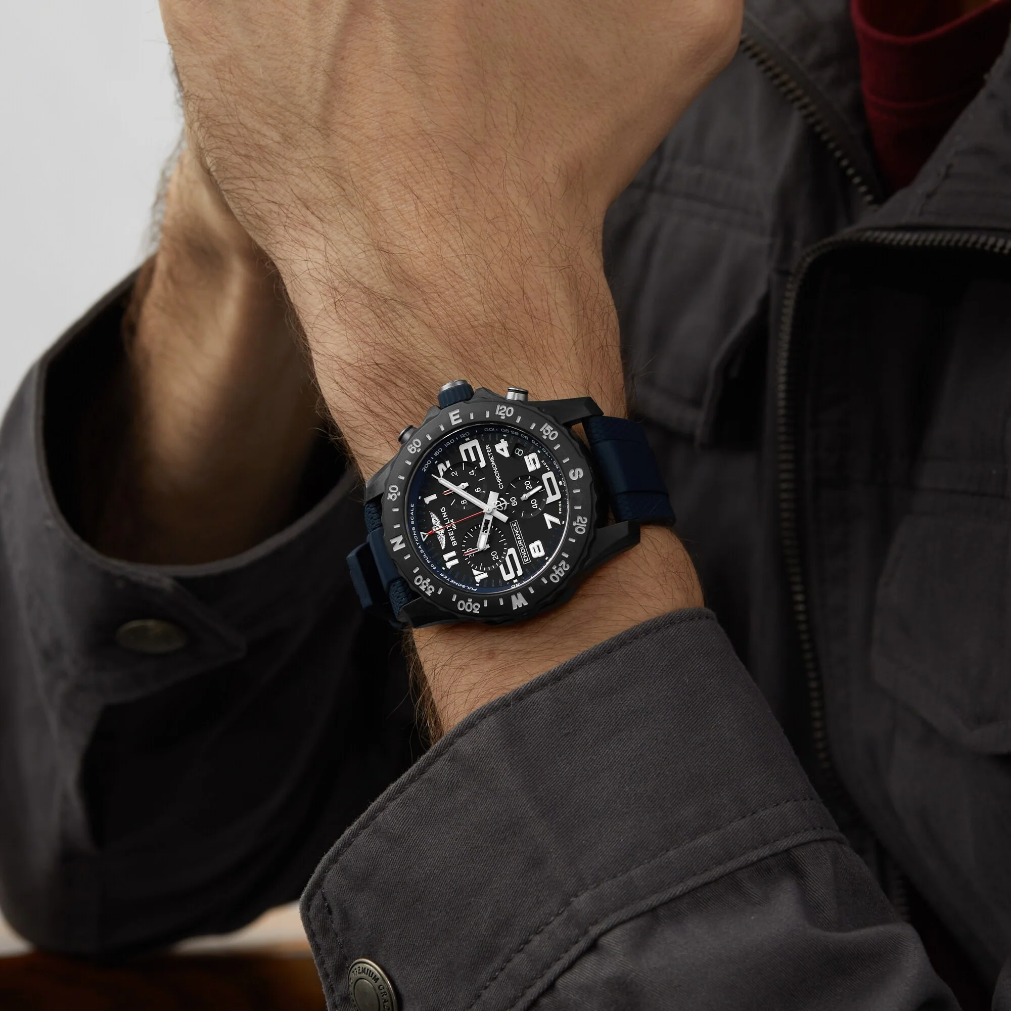 Endurance Pro 44 | 44mm, Breitlight, Rubber, Black Dial, Ref. X82310D51B1S2 - Image 7