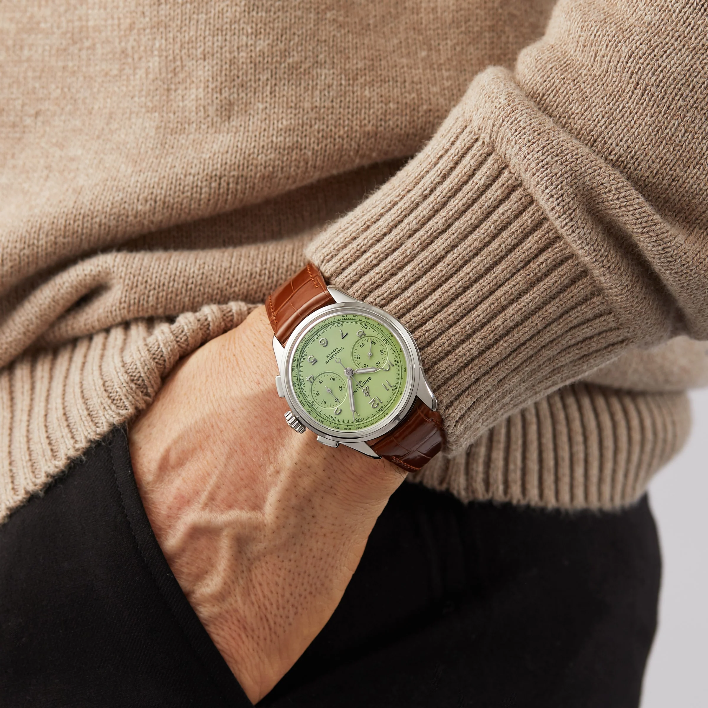 Premier B09 Chronograph 40 | 40mm, Steel, Alligator Leather, Green Dial - Image 3