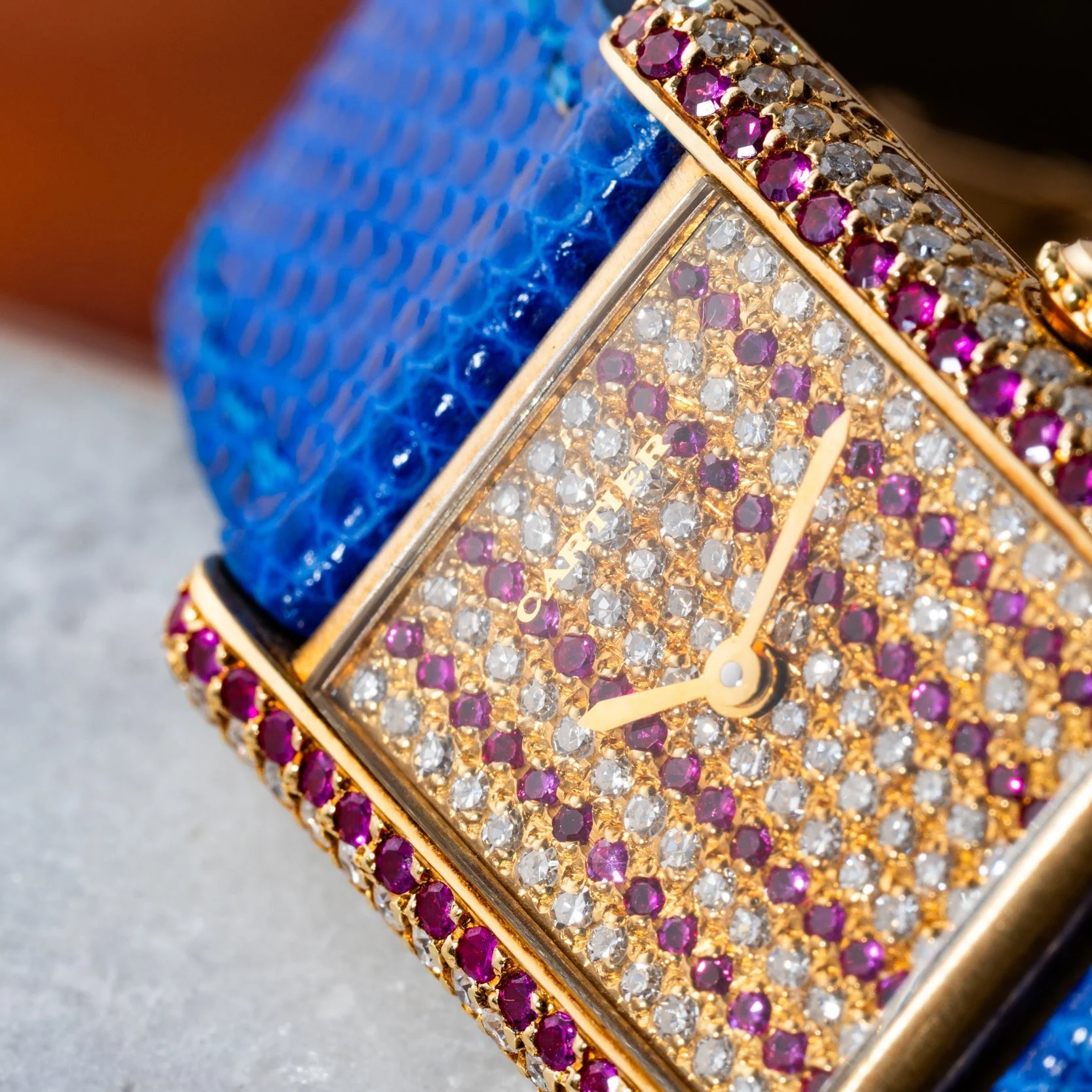 Tank Louis Diamonds - Image 7
