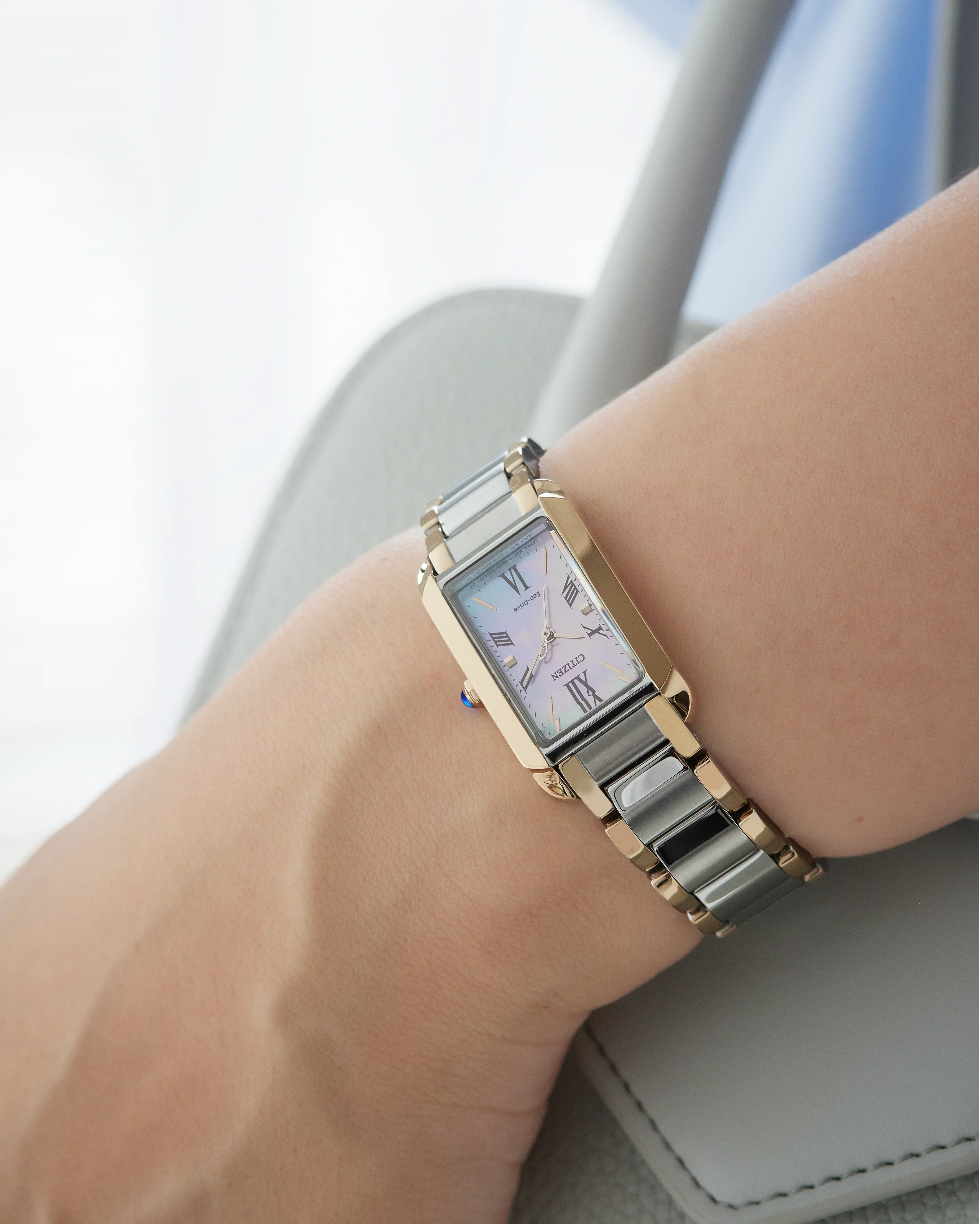 Bianca | 32mm, Steel and PVD Colour, Two-Tone Steel & PVD Colour, Mother of Pearl Dial - Image 5