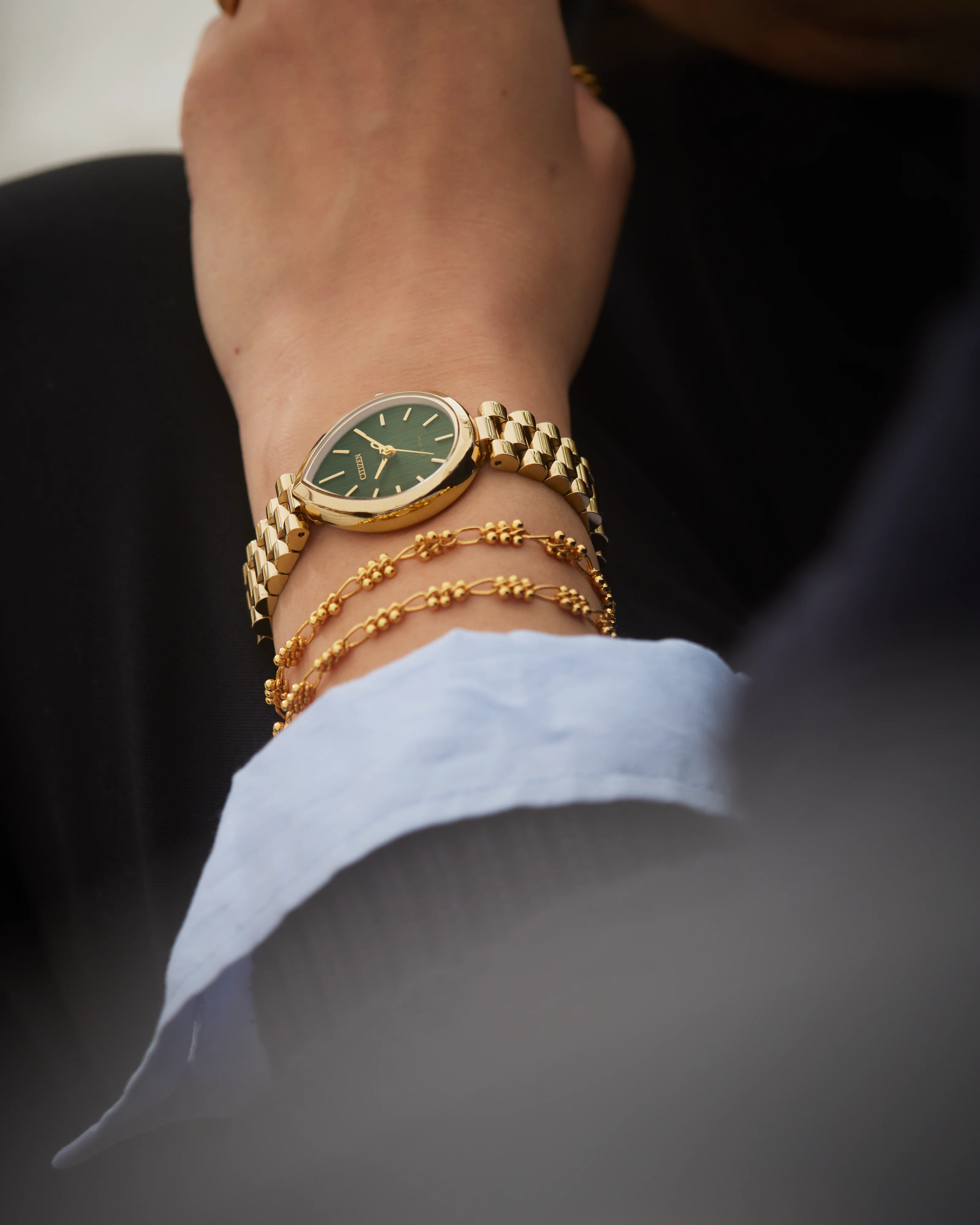 Rainell | 26mm, 14K Yellow Gold Plated Steel, Steel, Green Dial - Image 4