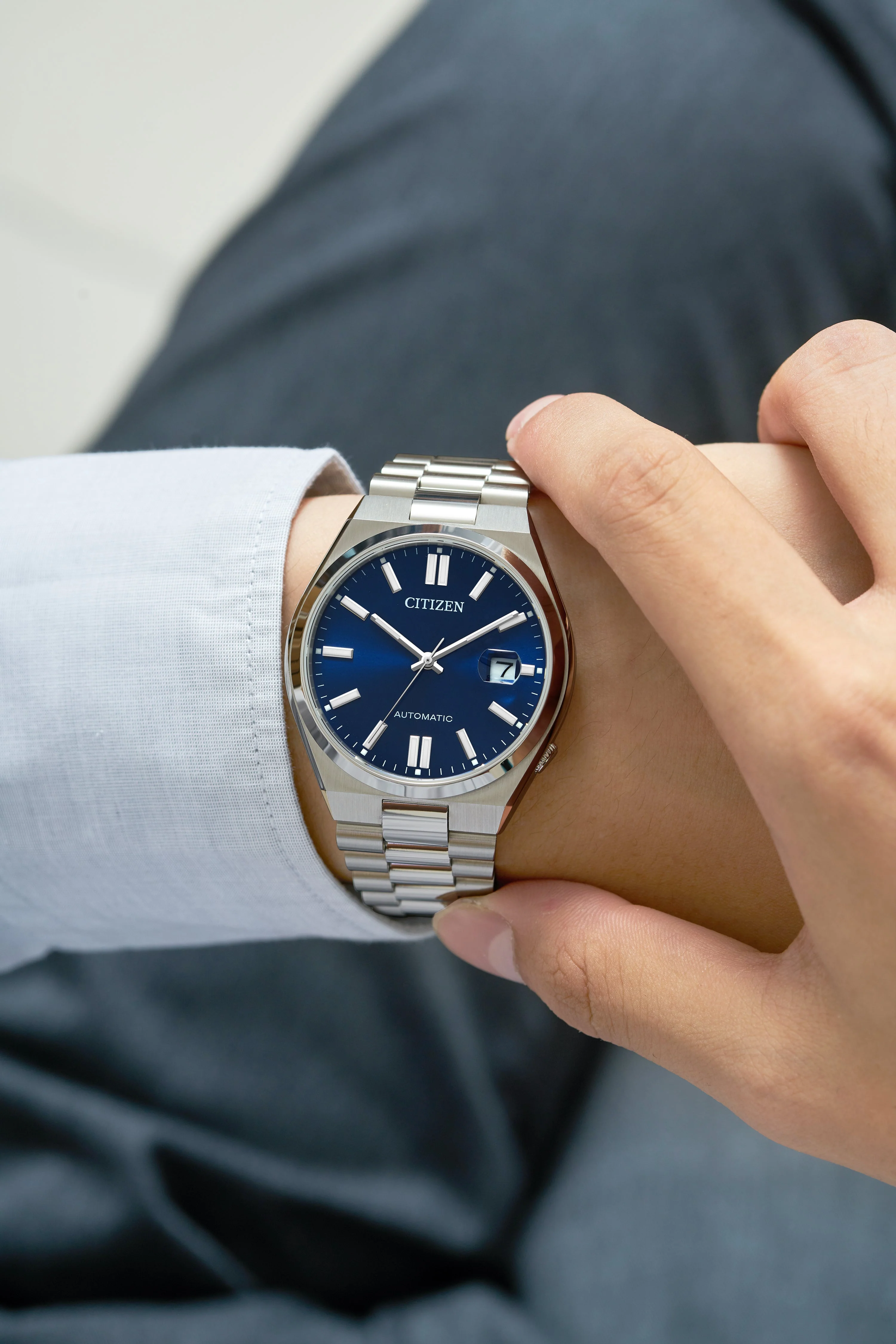 Tsuyosa | 40mm, Steel, Silver-Tone Dial - Image 4
