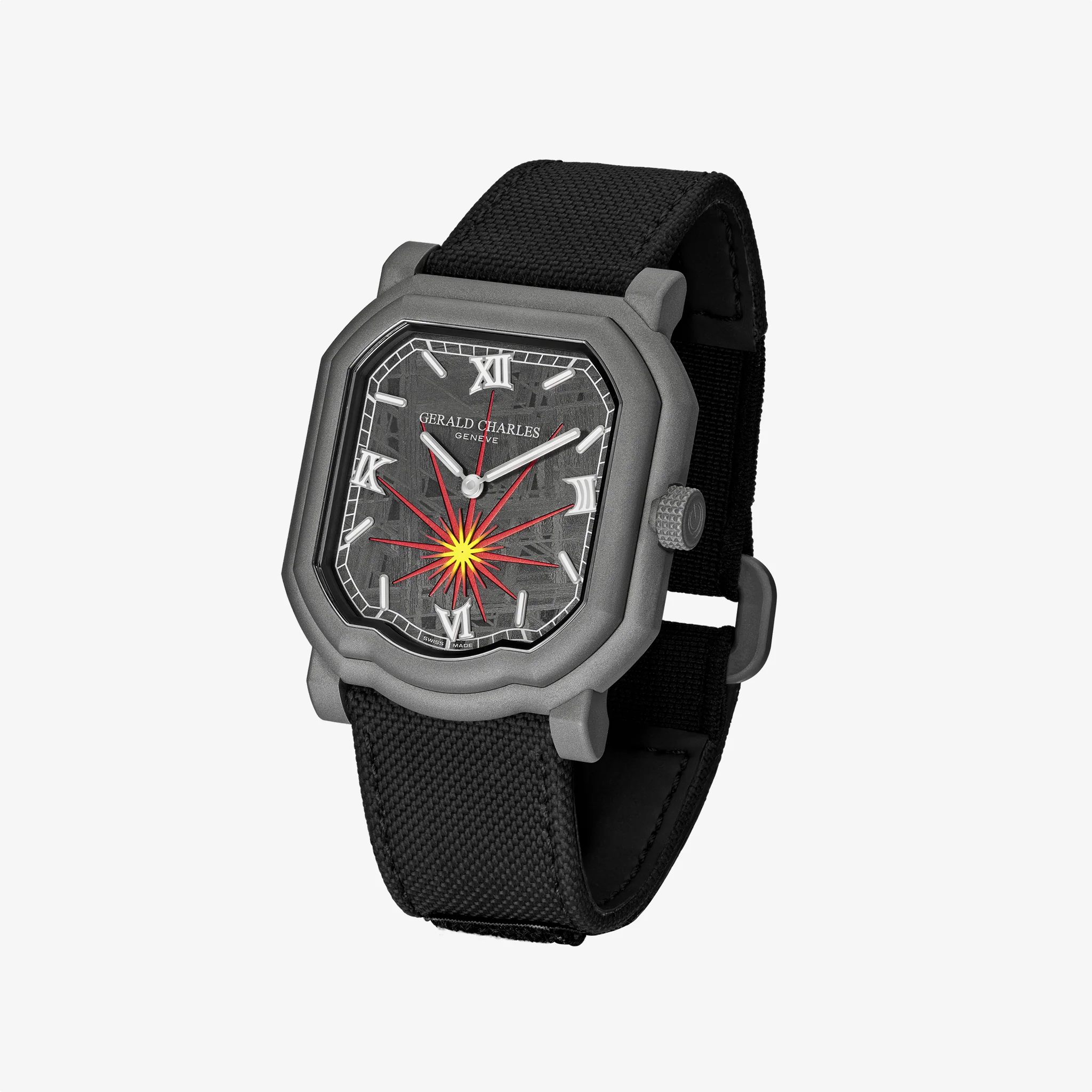 Maestro 2.0 Meteorite Darkblast | 39mm, Steel & DLC, Fabric, Black Dial - Image 2