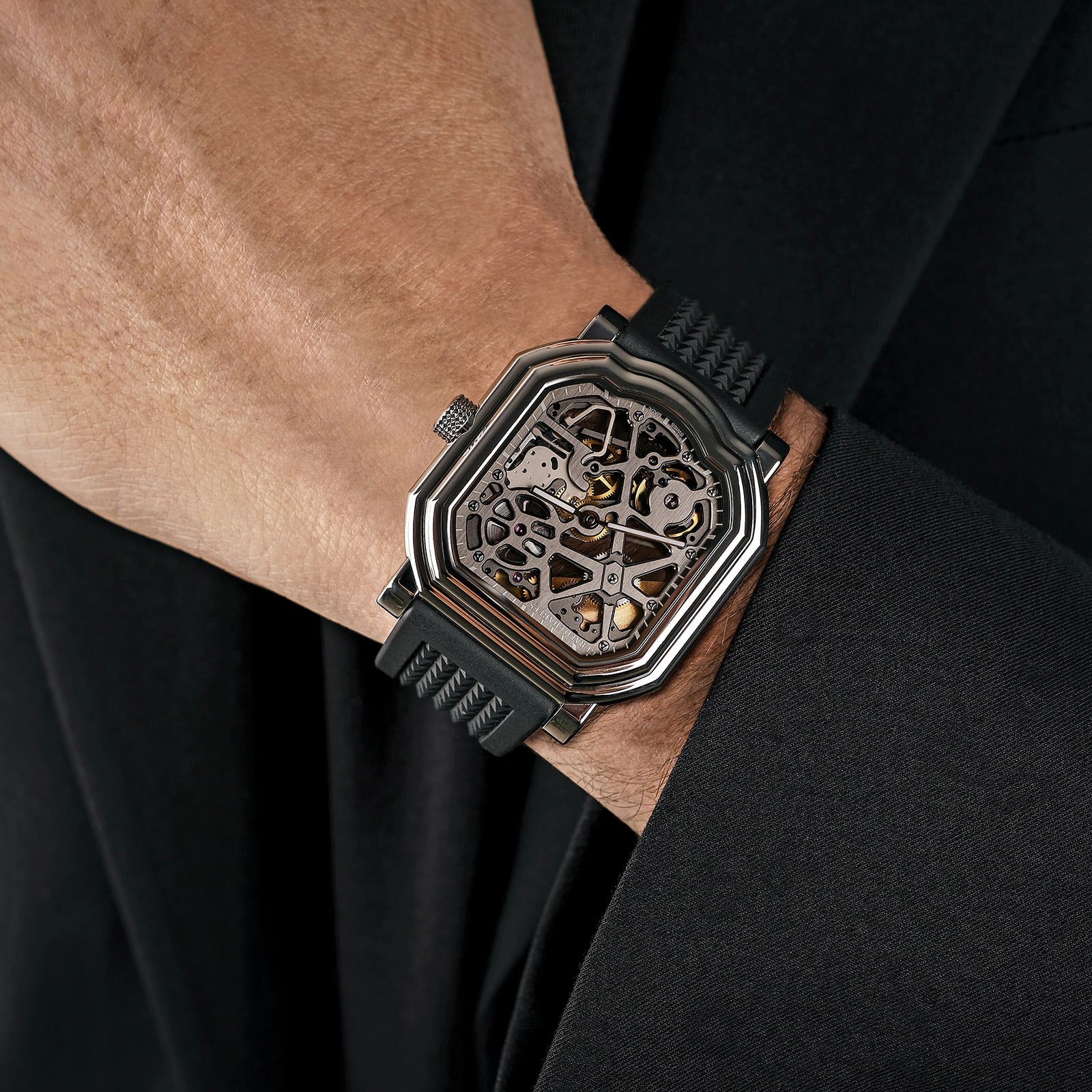 Maestro 8.0 Squelette | 39mm, Steel, Rubber - Image 2
