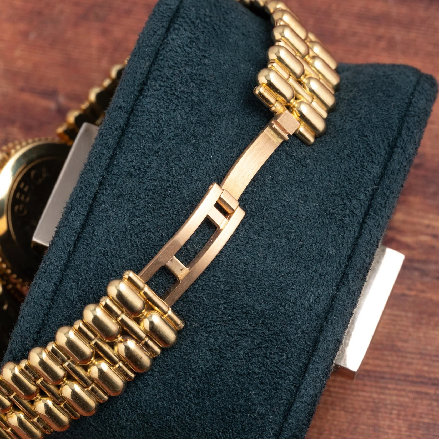 Gerald Genta Ladies Dress Watch - Image 8