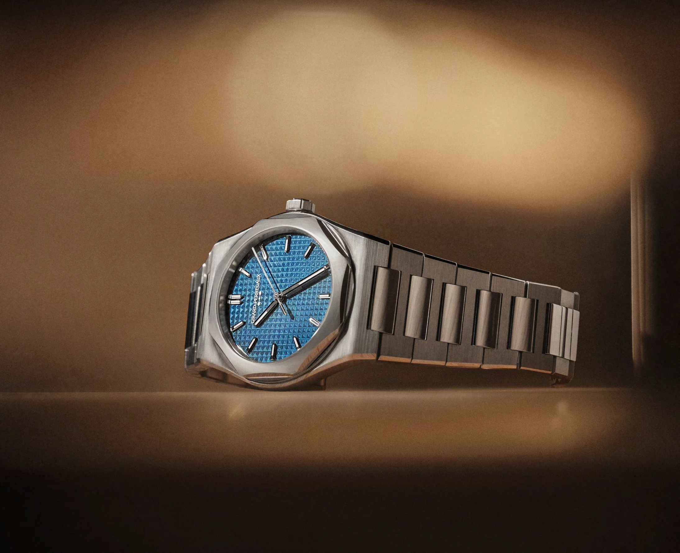 Laureato Fifty Self-Winding | 39mm, Blue Enamel - Image 4