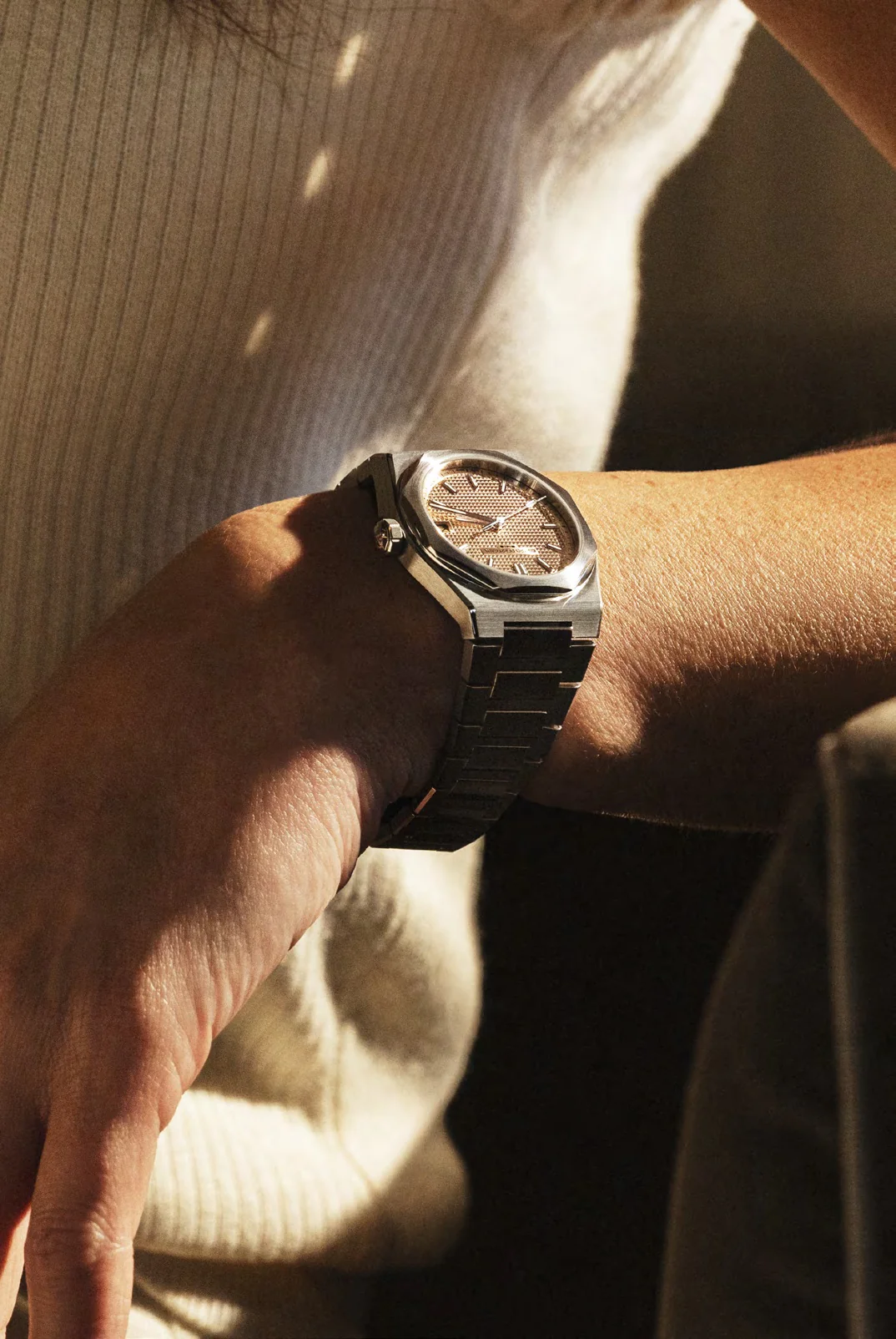 Laureato Fifty Self - Winding | 36mm, Rose Gold-Toned - Image 2