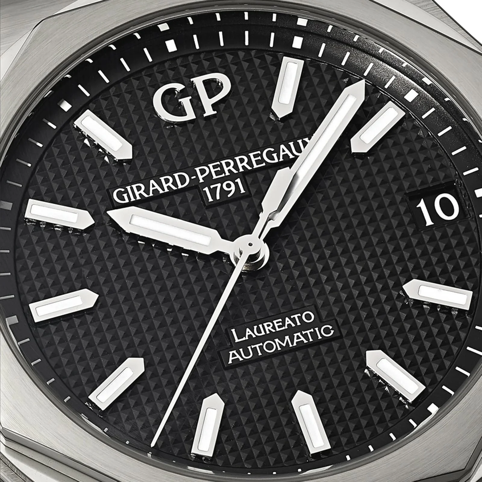 Laureato 42 | 42mm, Steel, Black Dial - Image 5