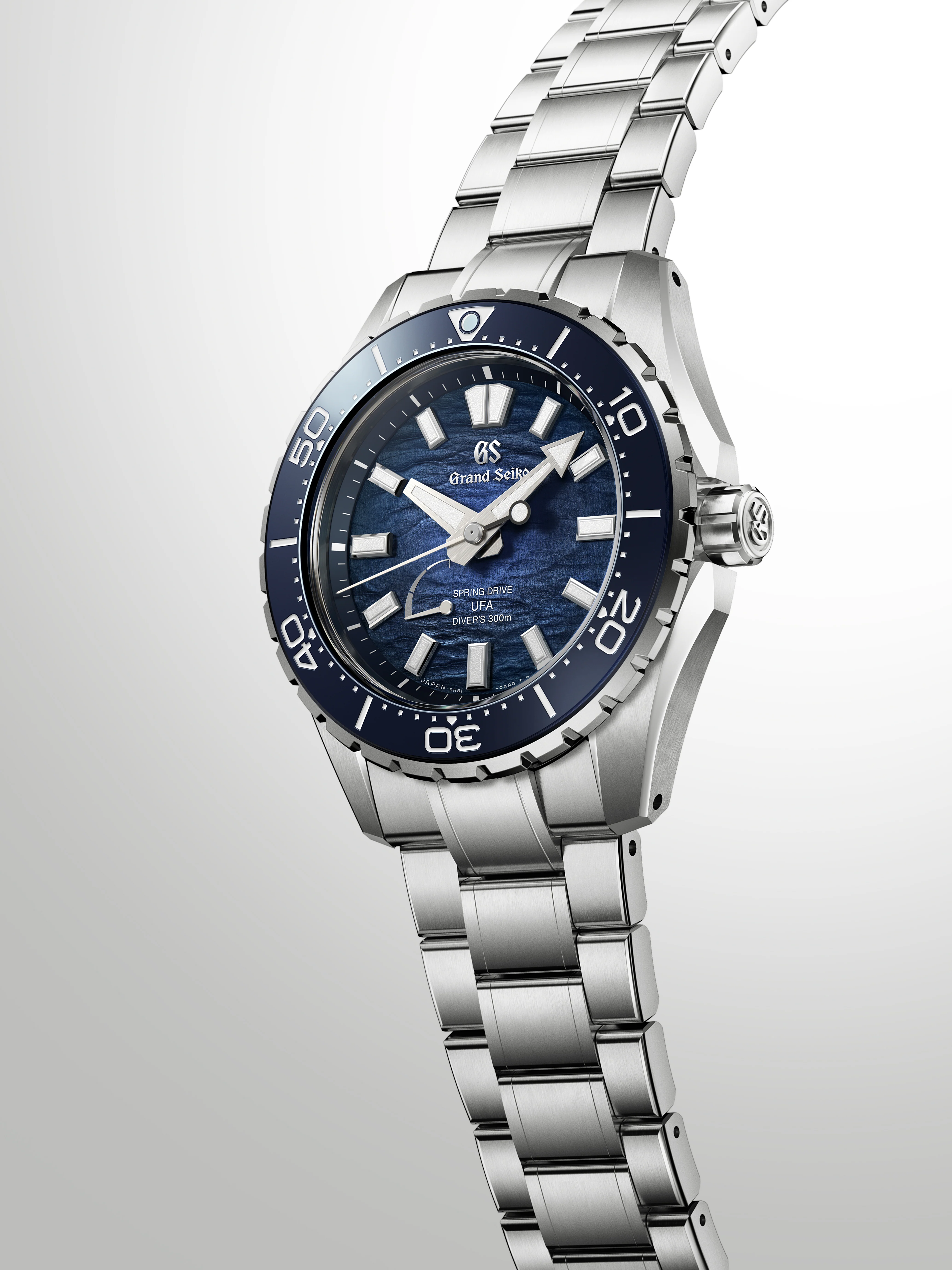 Spring Drive U.F.A. Ushio 300 Diver | 41mm, Titanium, Blue Dial - Image 2