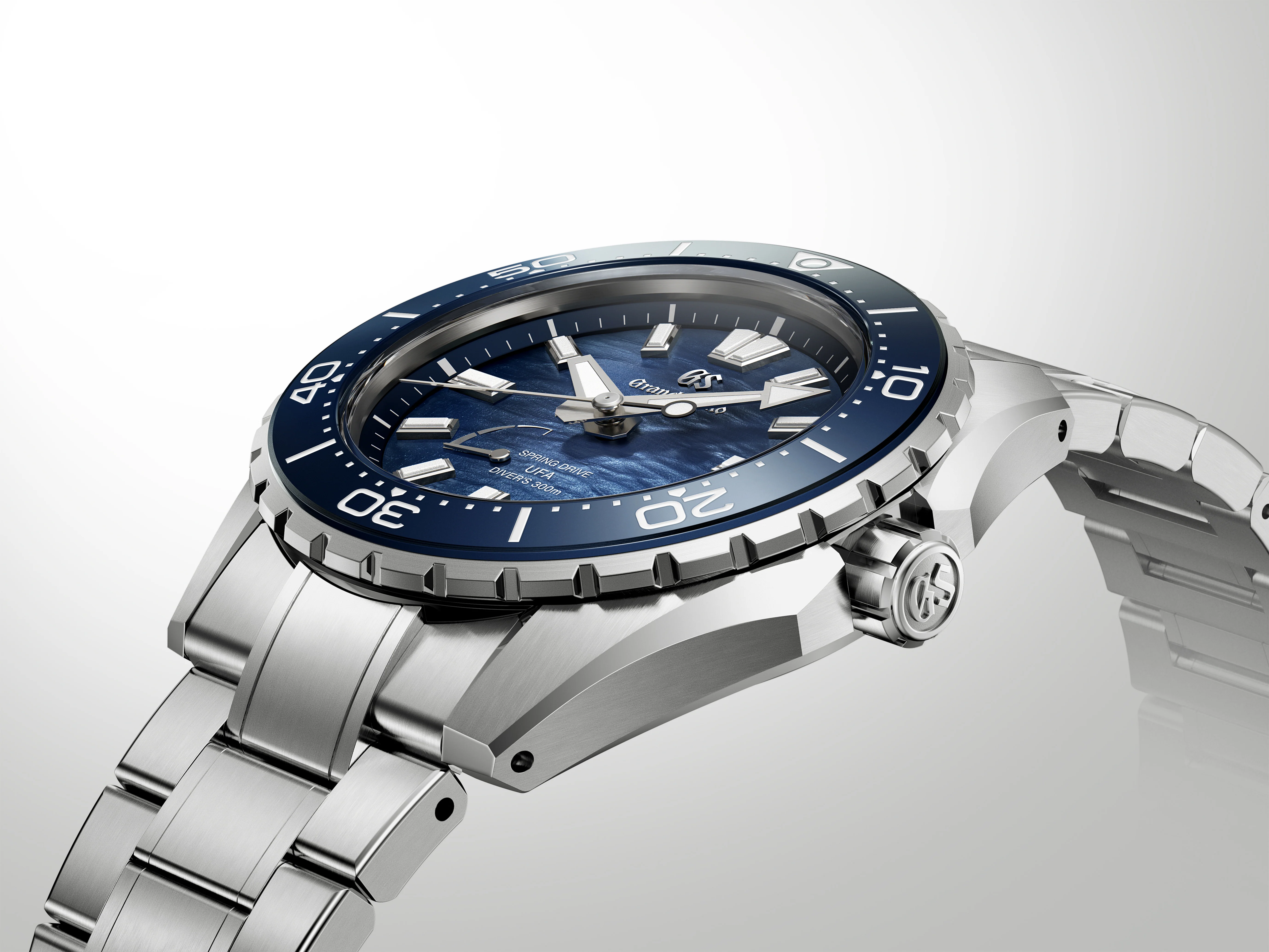 Spring Drive U.F.A. Ushio 300 Diver | 41mm, Titanium, Blue Dial - Image 4