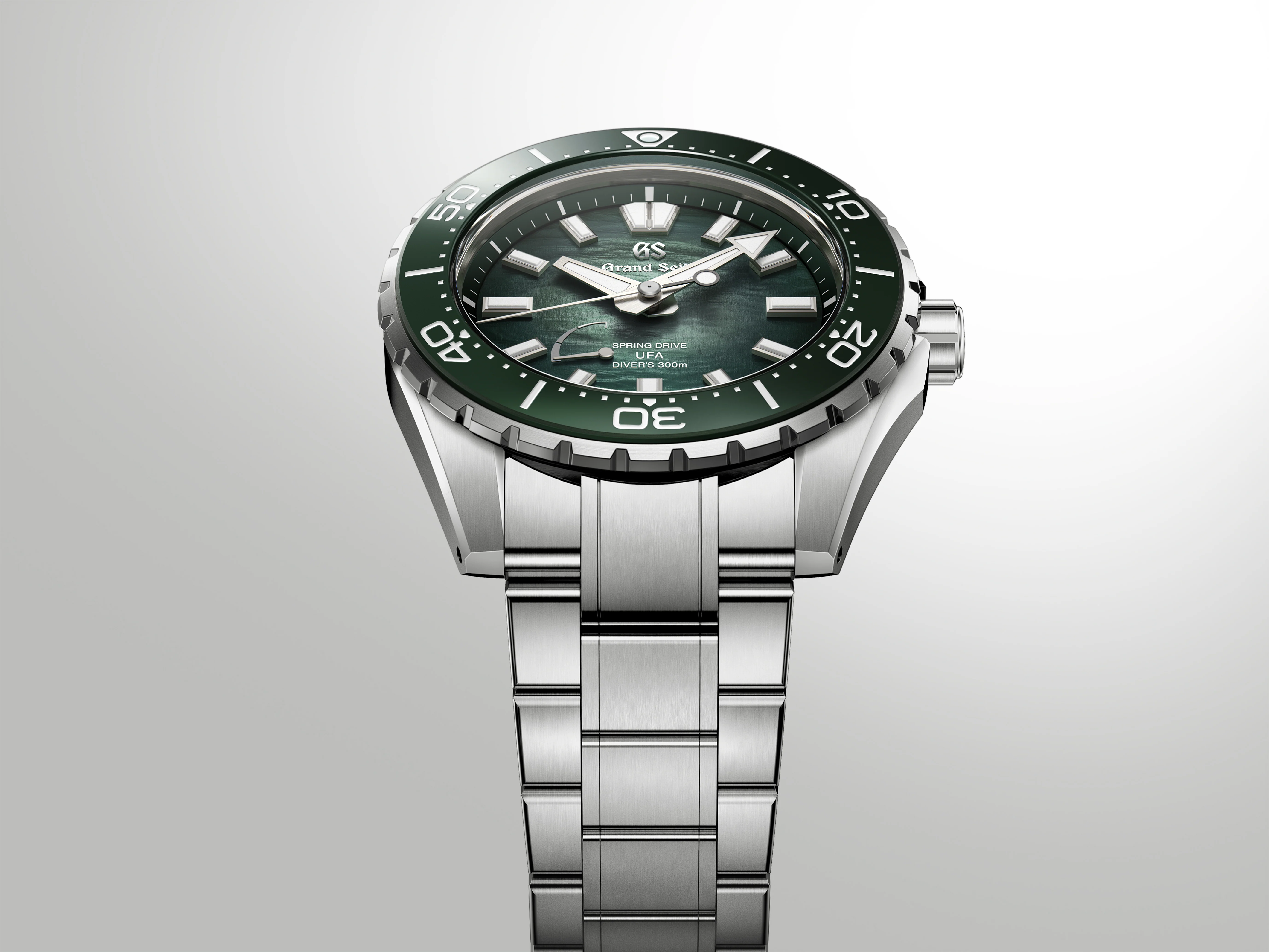 Spring Drive U.F.A. Ushio 300 Diver | 41mm, Titanium, Green Dial - Image 3