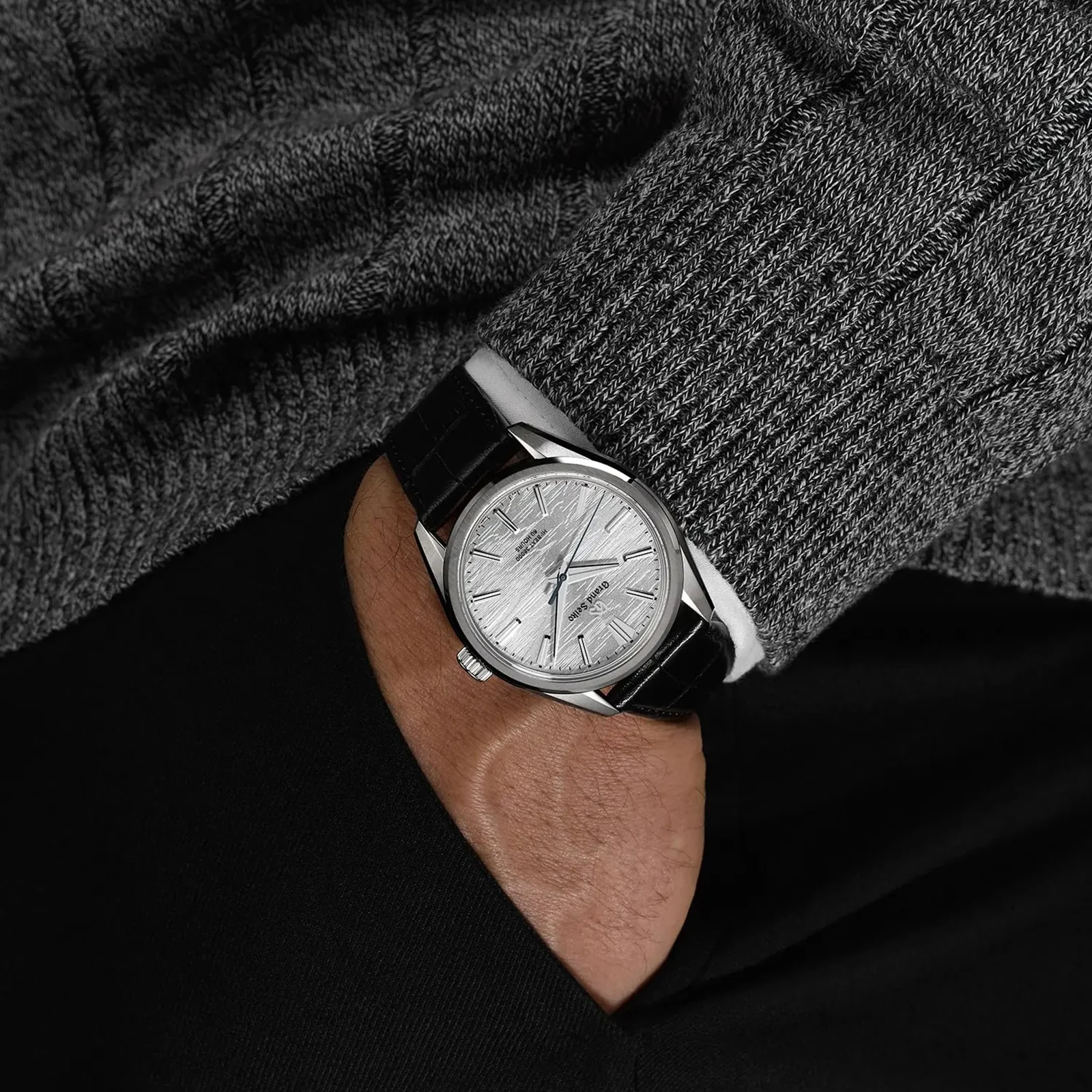 Manual Hi-beat 80 Hours Evolution 9 | 39mm, Titanium, Crocodile Leather, White Dial - Image 9