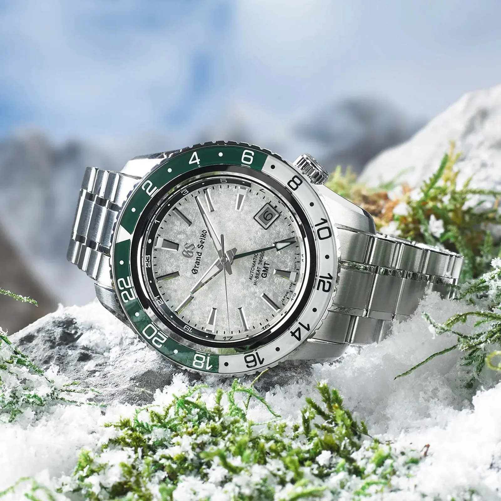Hi-Beat GMT Sport | 44mm, Steel, White Dial - Image 6