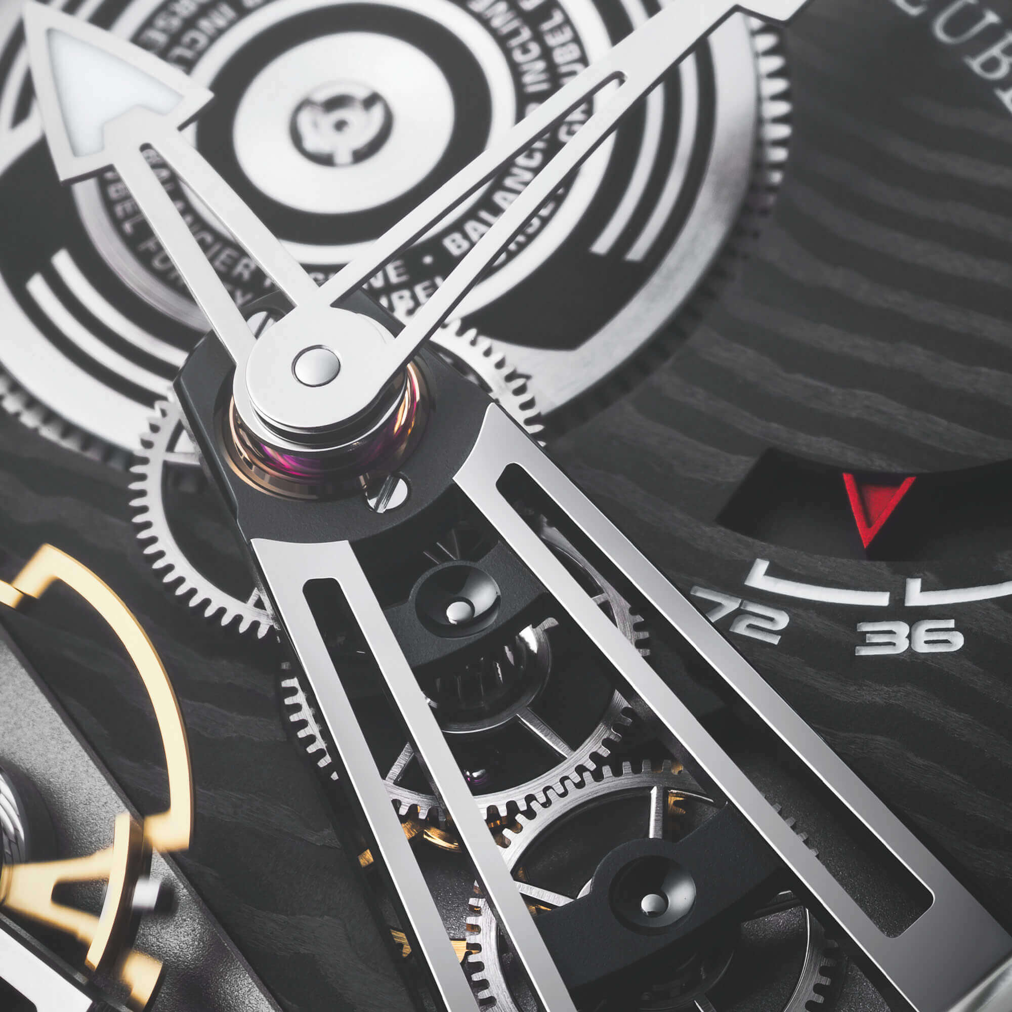 Balancier Convexe S² | 41.5mm, Carbon Fibre, Rubber, Grey Dial - Image 3