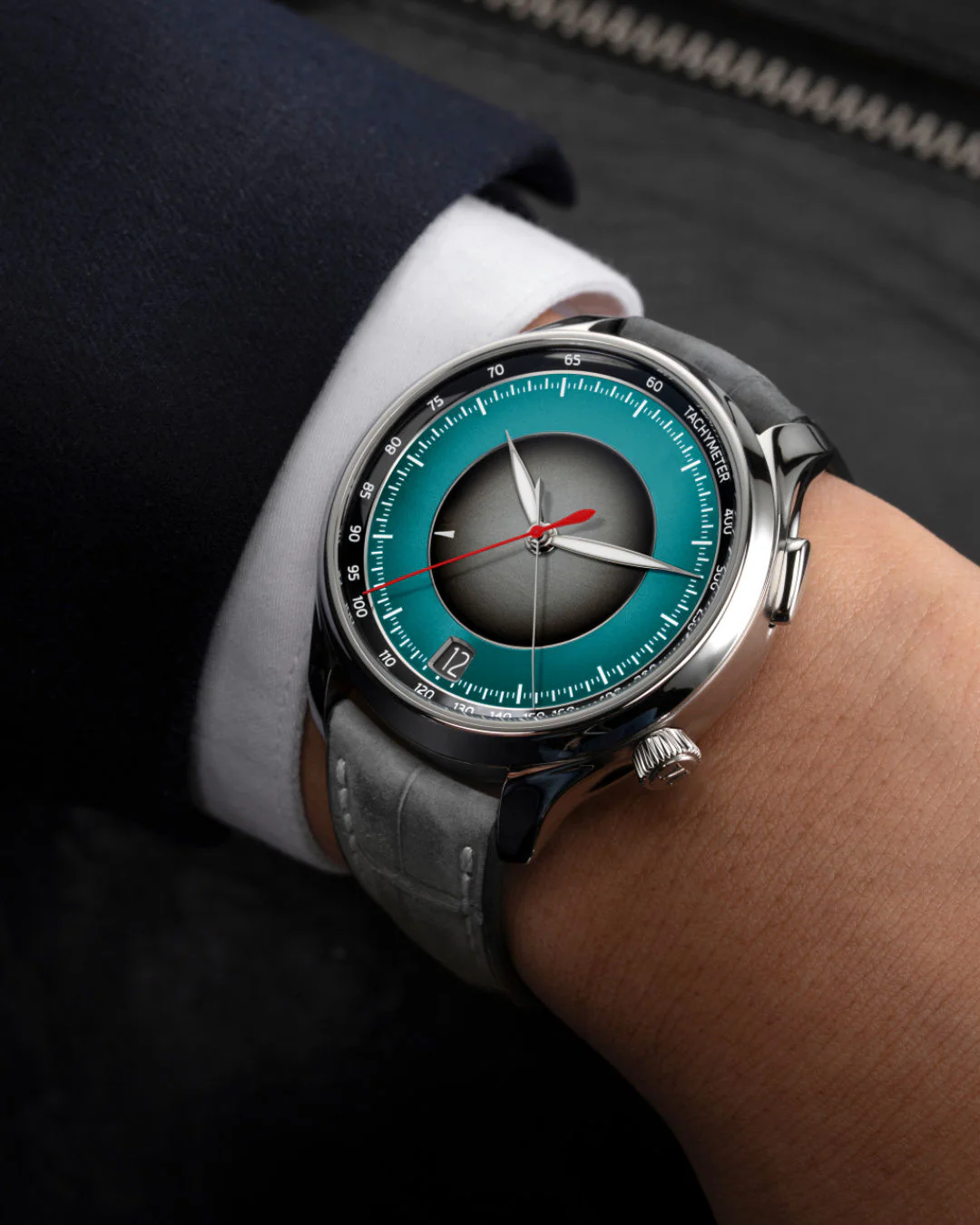 Endeavour Chronograph Dual Time | 42mm, Steel, Grey Dial - Image 6