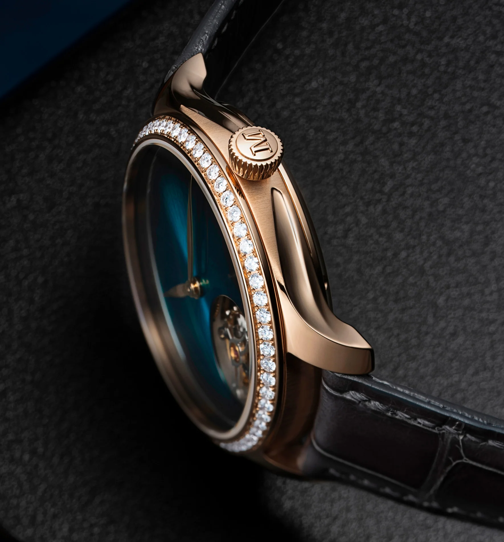 Endeavour Tourbillon Blue Lagoon Diamond Bezel | 38mm, 18K Rose Gold, Leather, Blue Dial - Image 3