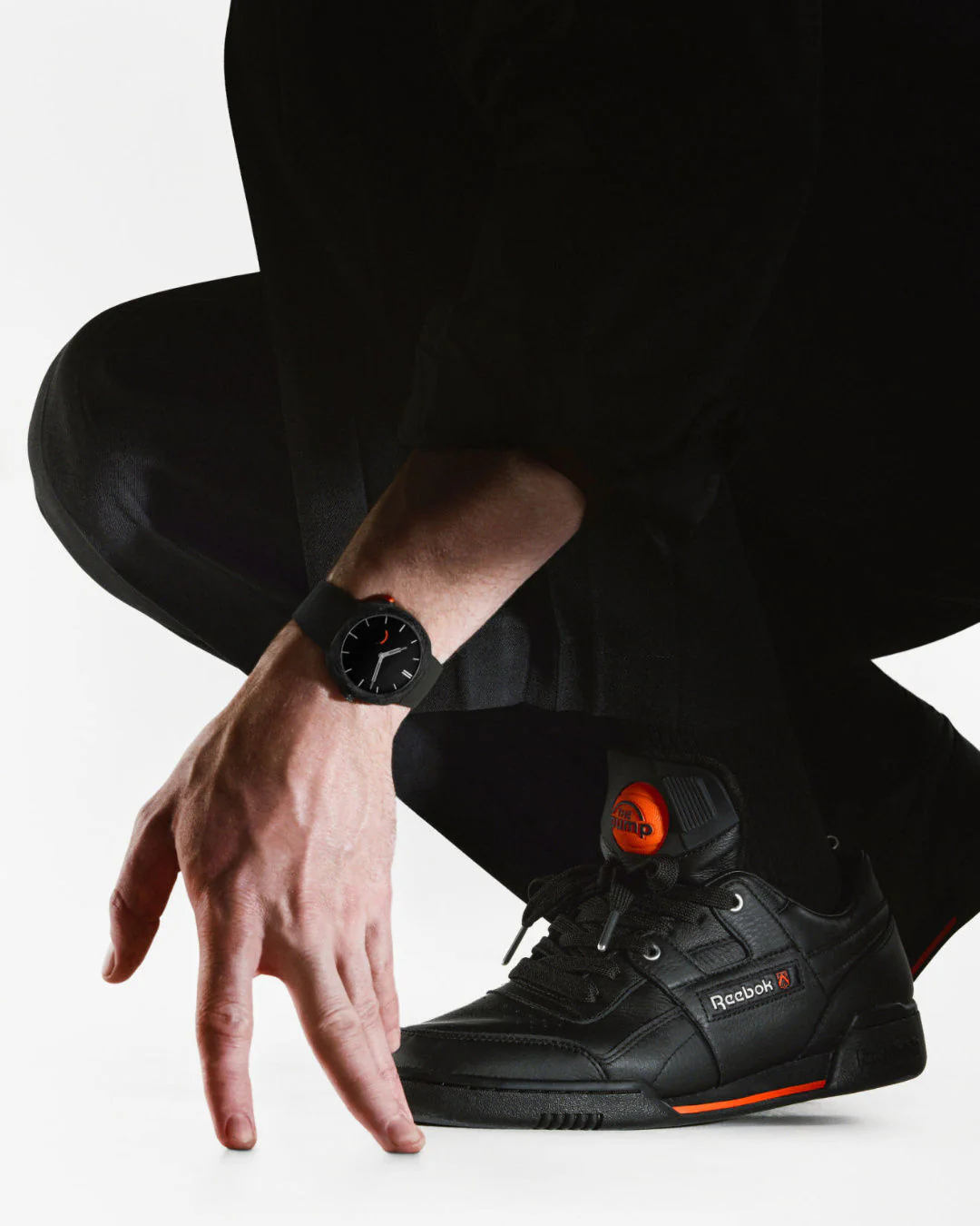 Streamliner Pump | 40mm, Rubber, Black Dial - Image 4