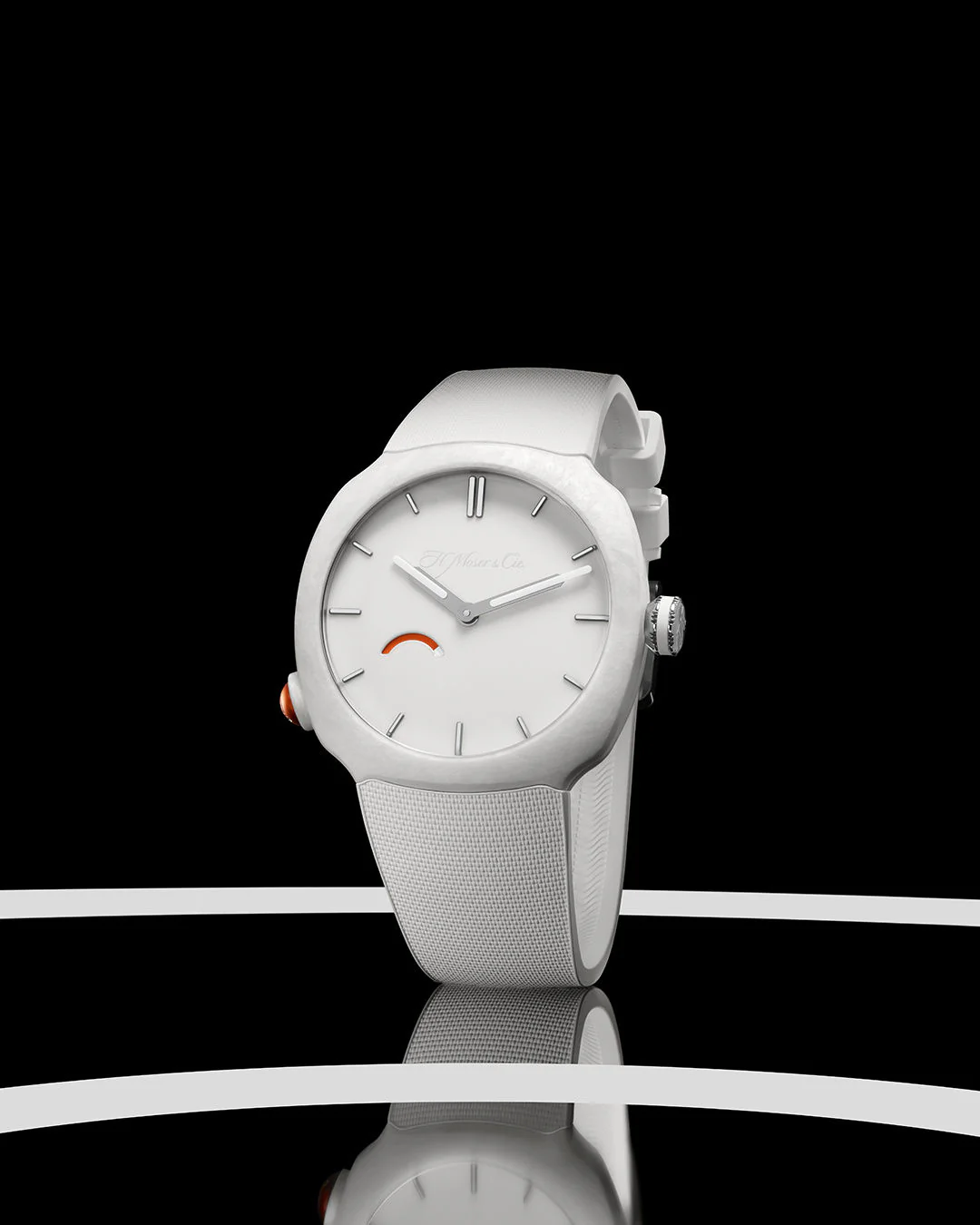 Streamliner Pump | 40mm, Rubber, White Dial - Image 5