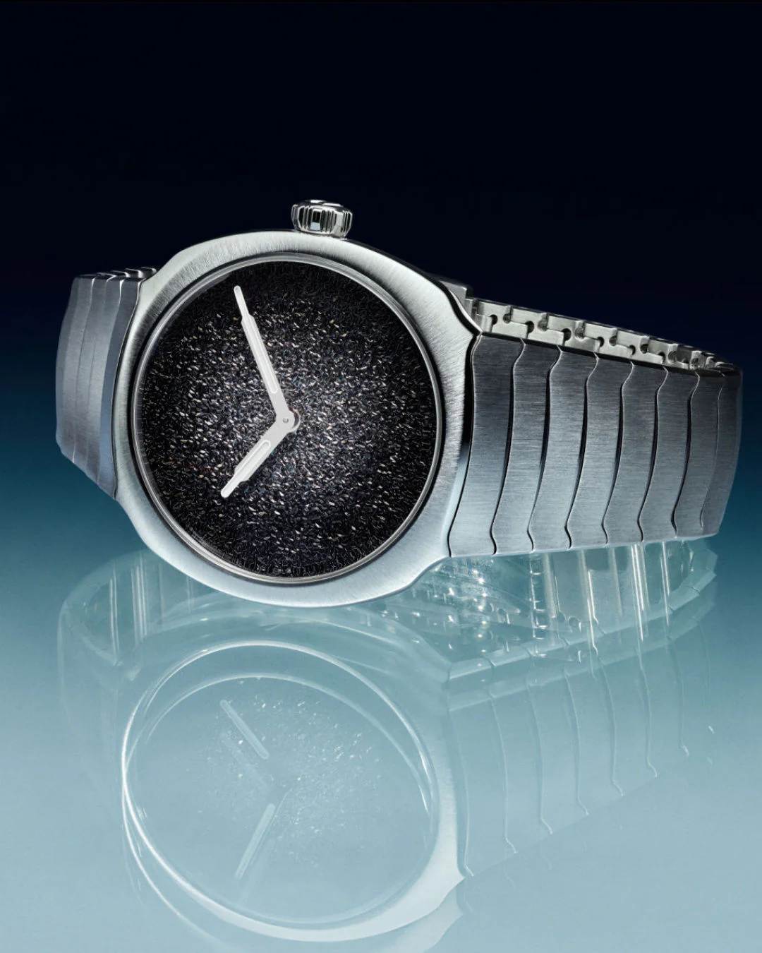 Streamliner Two Hands | 34mm, Steel, Grey Dial - Image 2