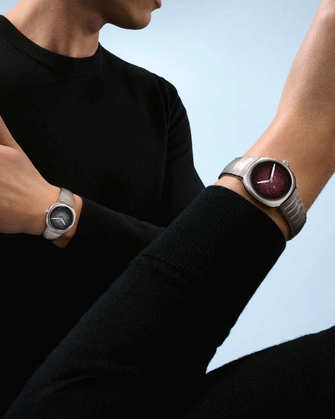 Streamliner Two Hands | 28mm, Steel, Red Dial - Image 6