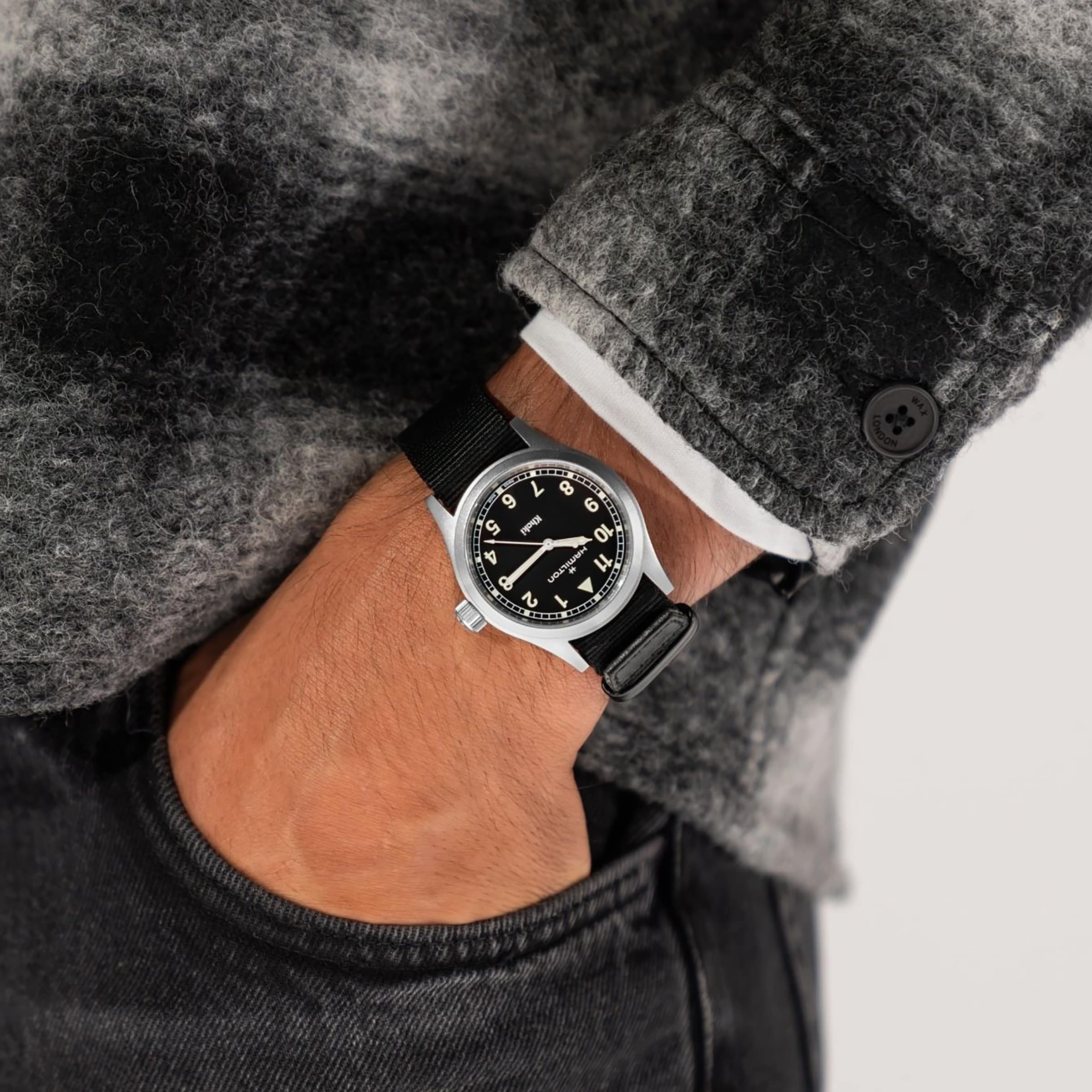 Khaki Field Quartz | 38mm, Steel, CANVAS, Black Dial, Ref. H69401430 - Image 7