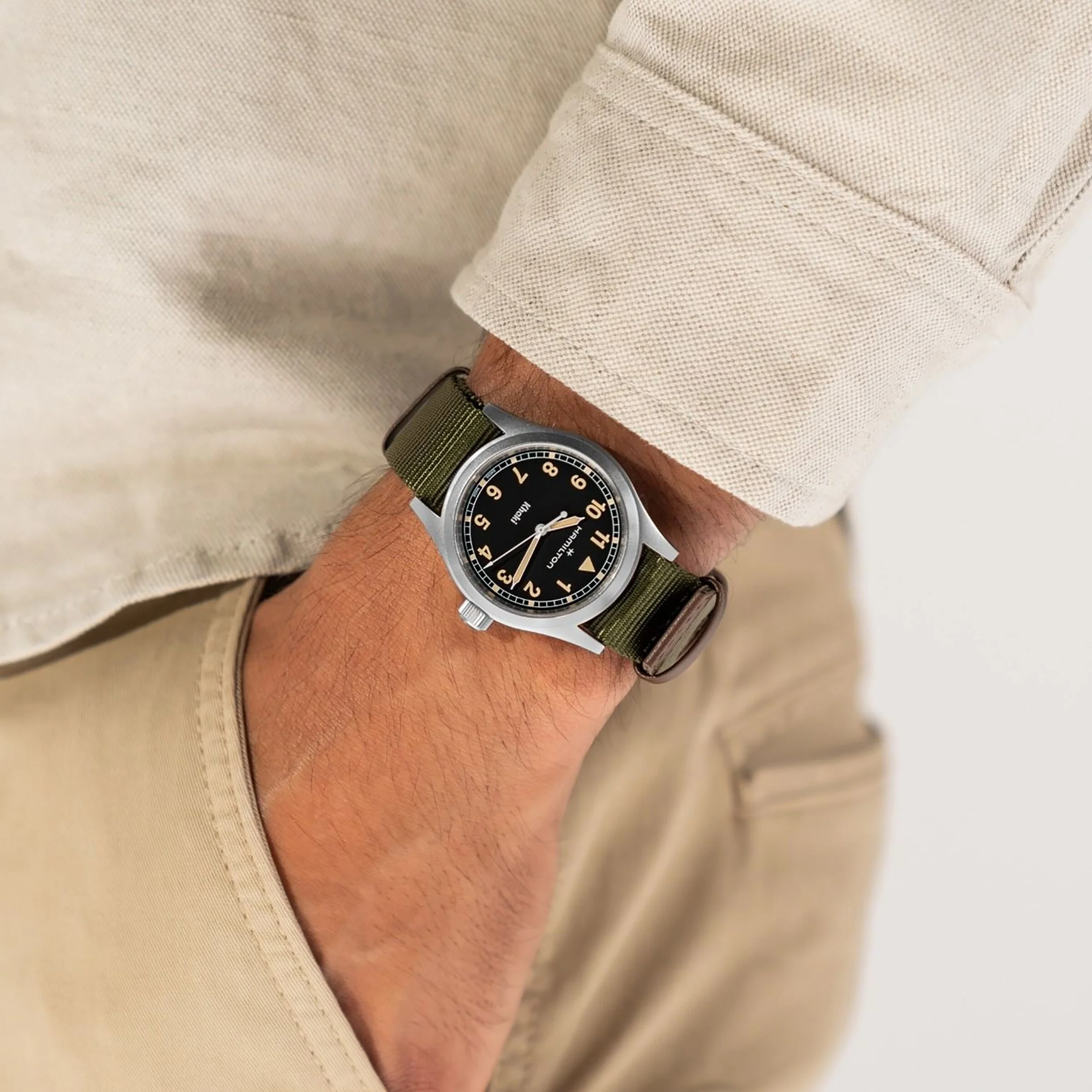 Khaki Field Quartz | 38mm, Steel, CANVAS, Black Dial, Ref. H69401930 - Image 7