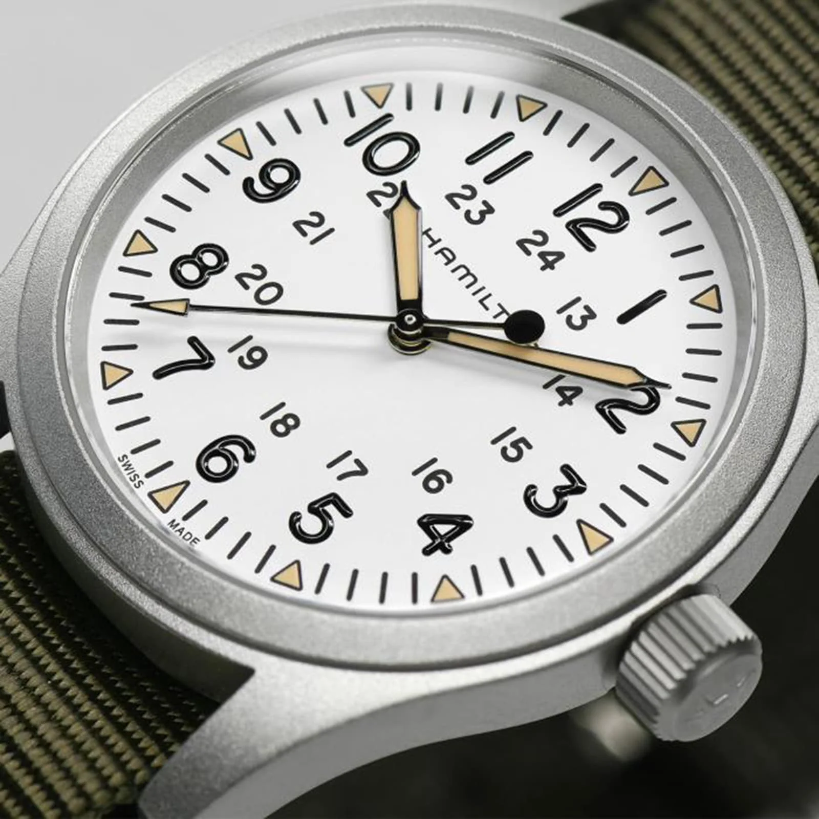 Khaki Field Mechanical | 38mm, Steel, Fabric, White Dial - Image 4