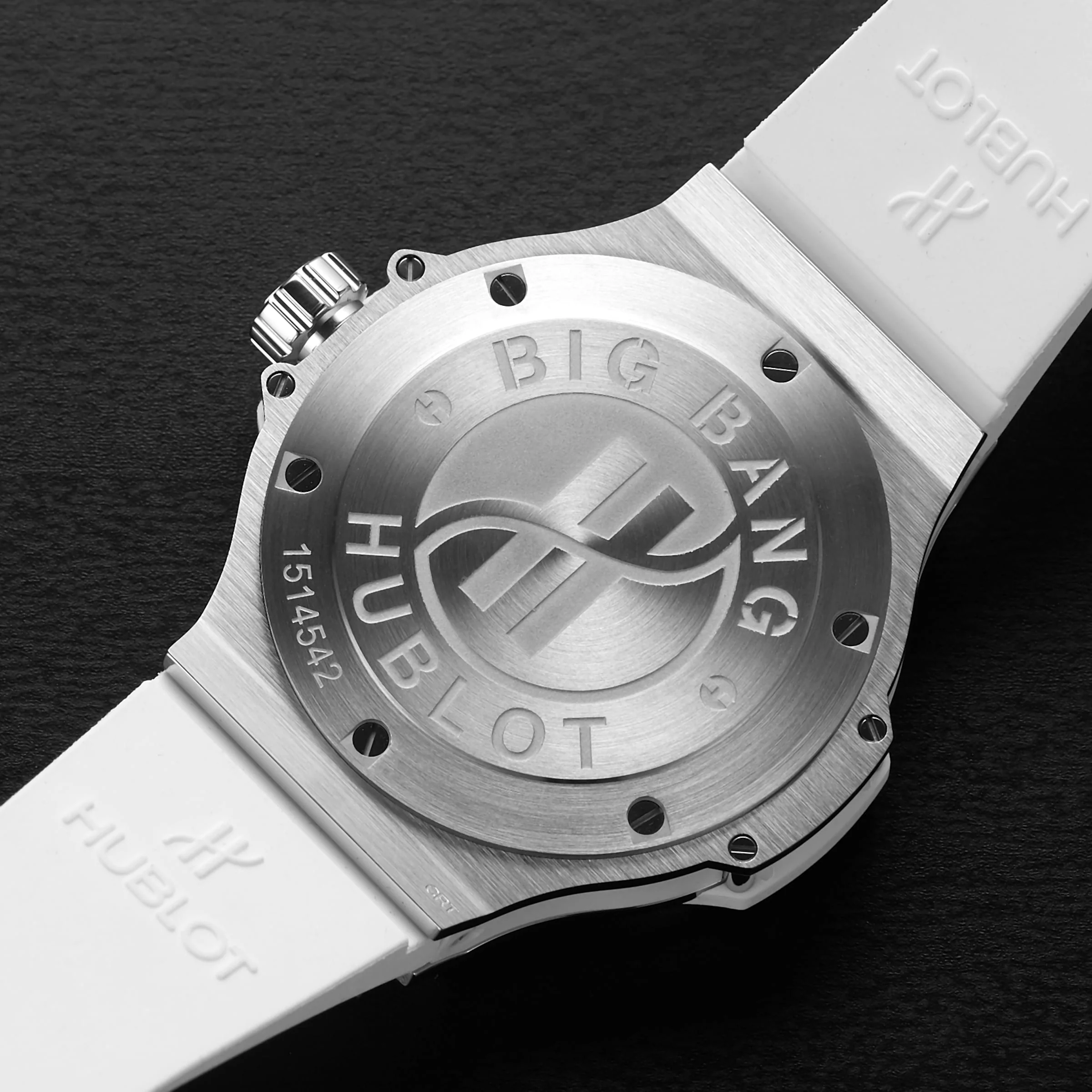 Big Bang Steel White Diamonds | 38mm, Steel, Rubber, White Dial - Image 8