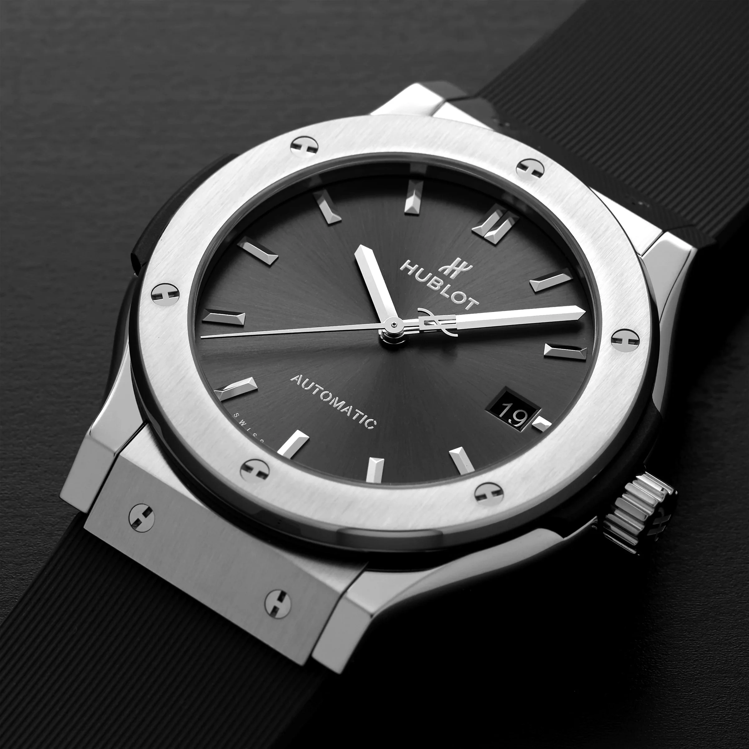 Classic Fusion Racing Grey Titanium | 45mm, Titanium, Rubber, Grey Dial - Image 7