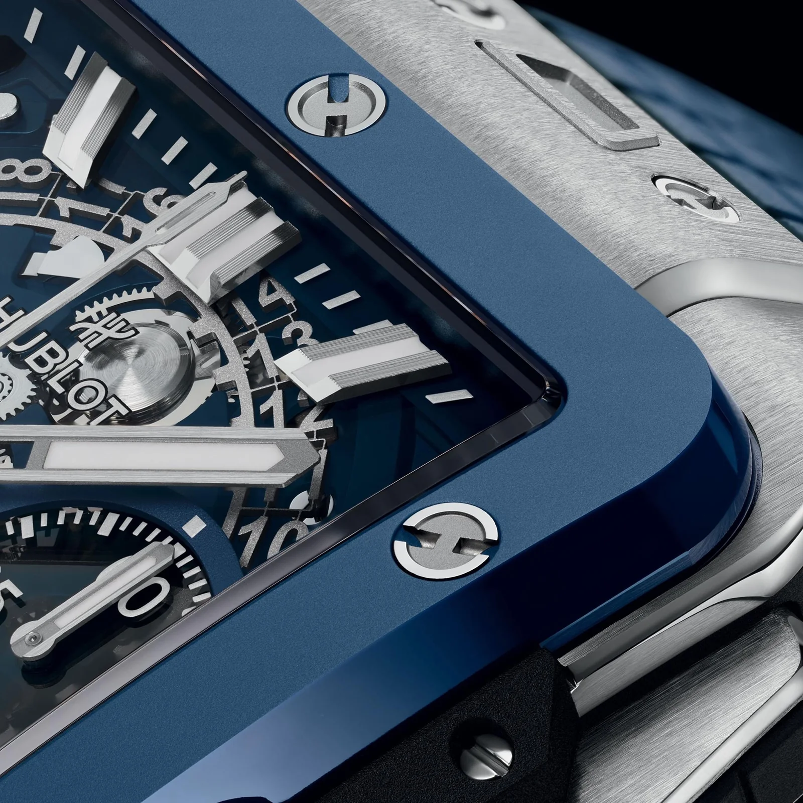 Square Bang Unico Titanium Blue Ceramic | 42mm, Titanium, Rubber, Blue Dial - Image 4