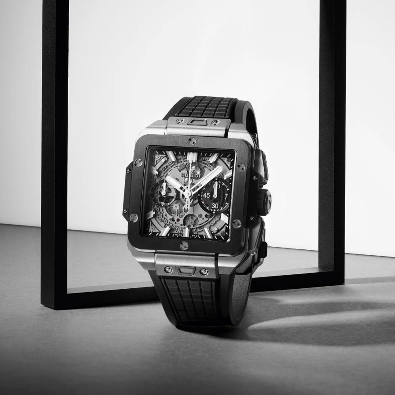 Square Bang Unico Titanium Ceramic | 42mm, Ceramic, Rubber - Image 3
