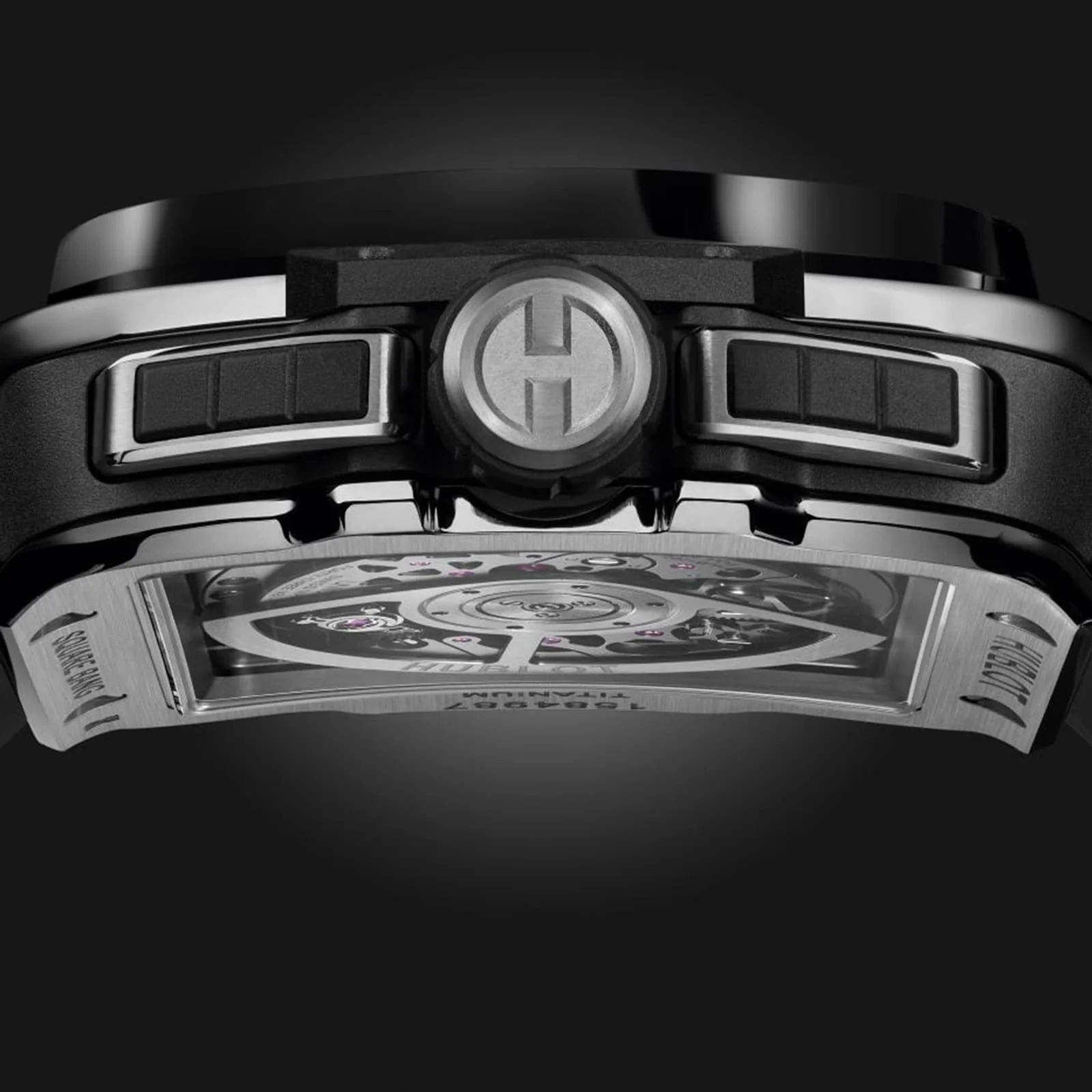 Square Bang Unico Titanium Ceramic | 42mm, Ceramic, Rubber - Image 4