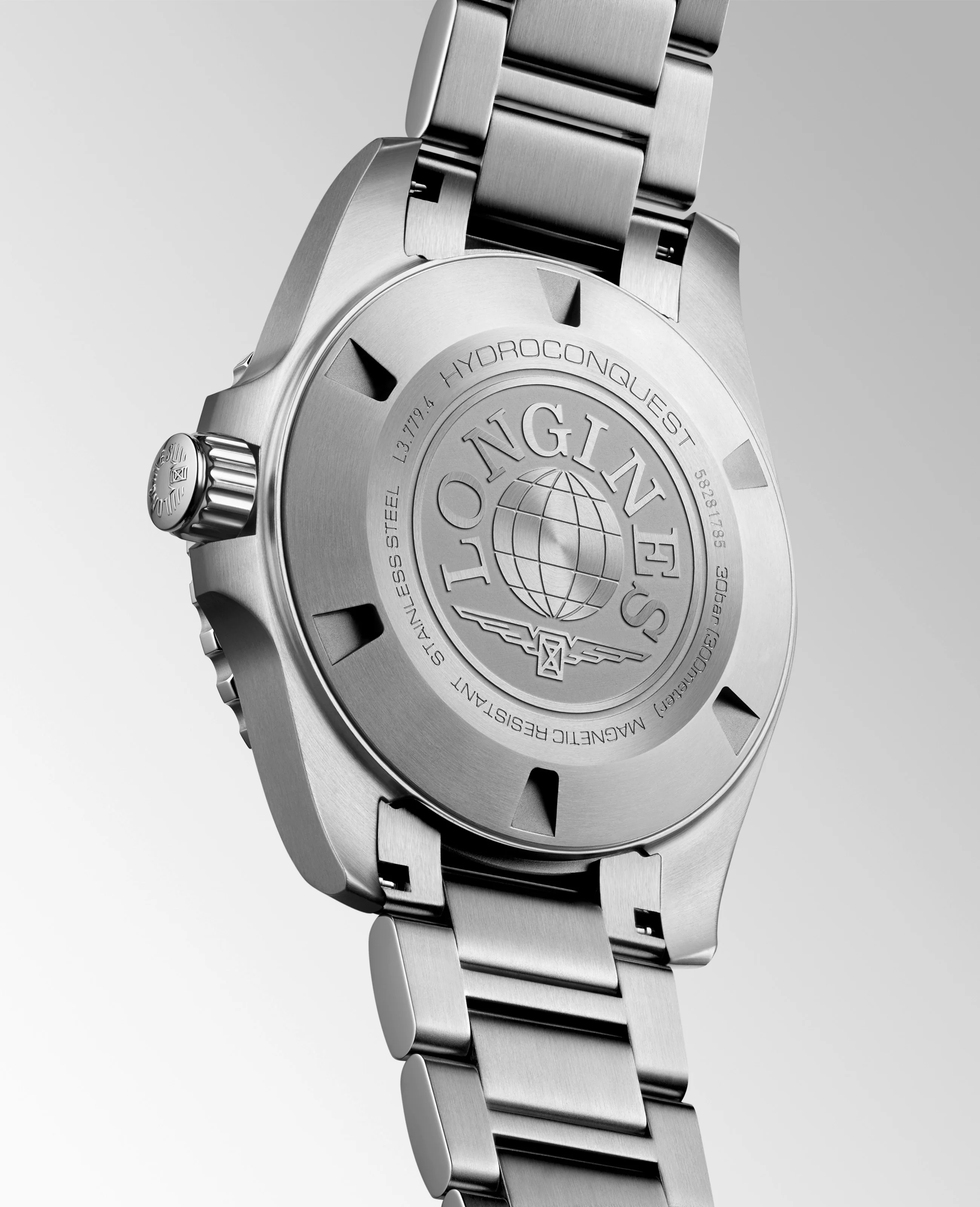 Hydroconquest 39 | 39mm, Steel, Black Bezel, Black Dial - Image 2