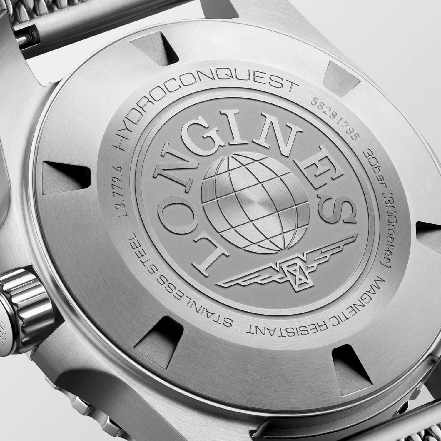 Hydroconquest 39 | 39mm, Steel, Ice Blue Dial - Image 4