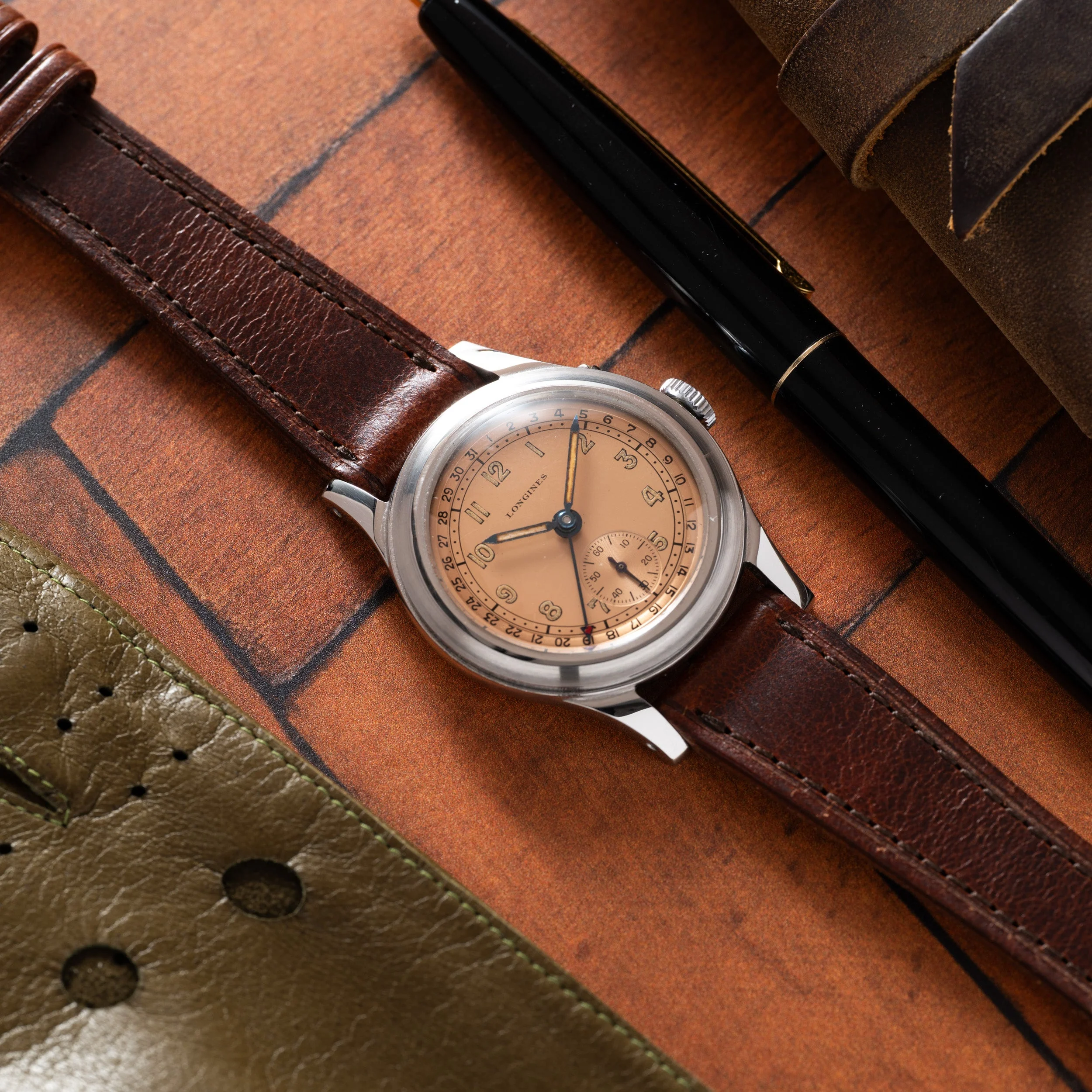Longines 'Salmon' Pointer Date - Image 11