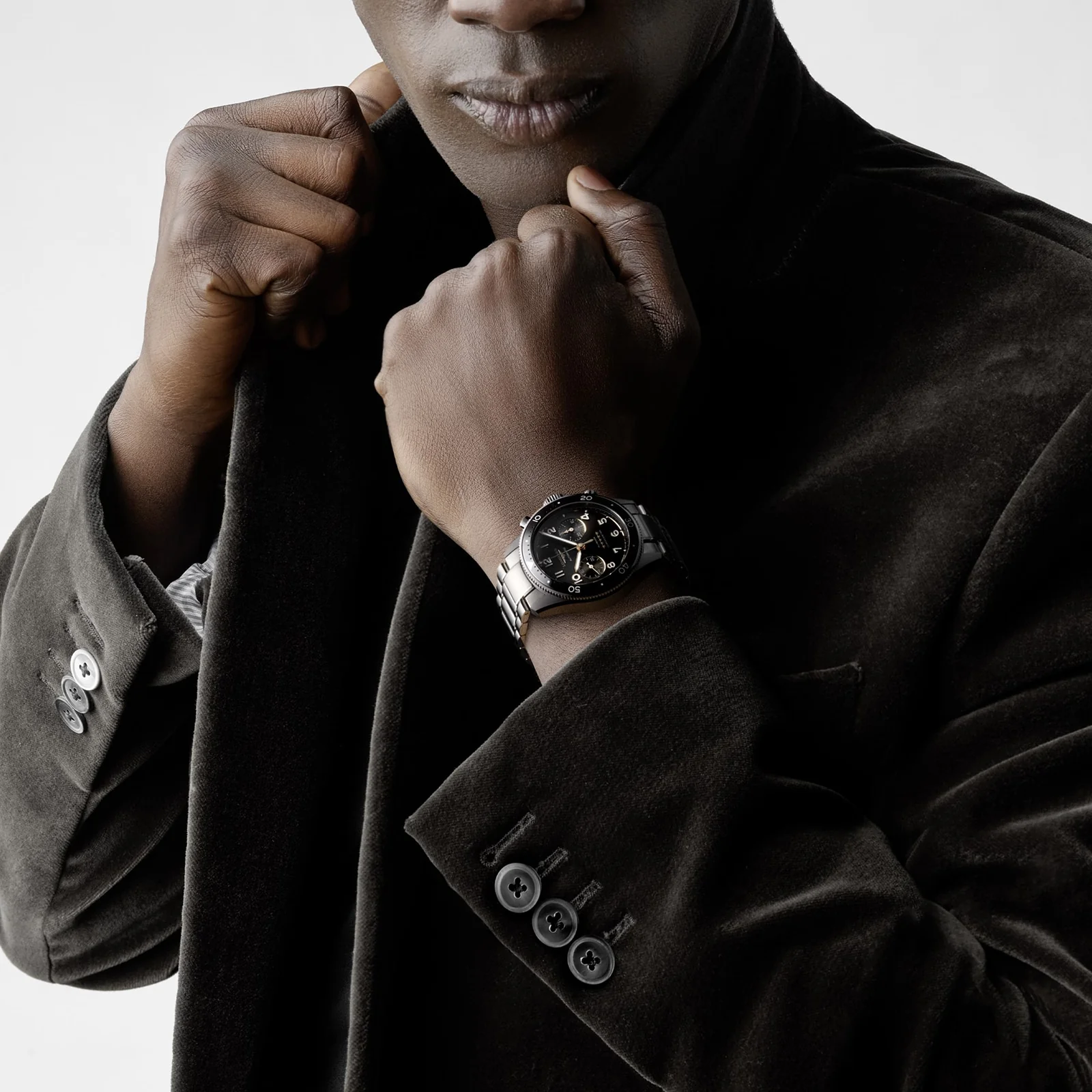 Spirit Flyback | 42mm, Steel, Black Dial - Image 7