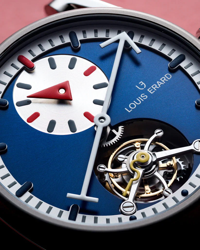 Le Régulateur Tourbillion Louis Erard x Alain Silberstein Blue | 40mm, Steel, Fabric, Blue Dial - Image 4