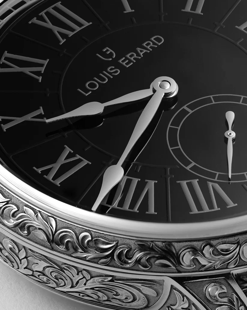 Gravée Main | 42mm, Steel, Leather, Black Dial - Image 4