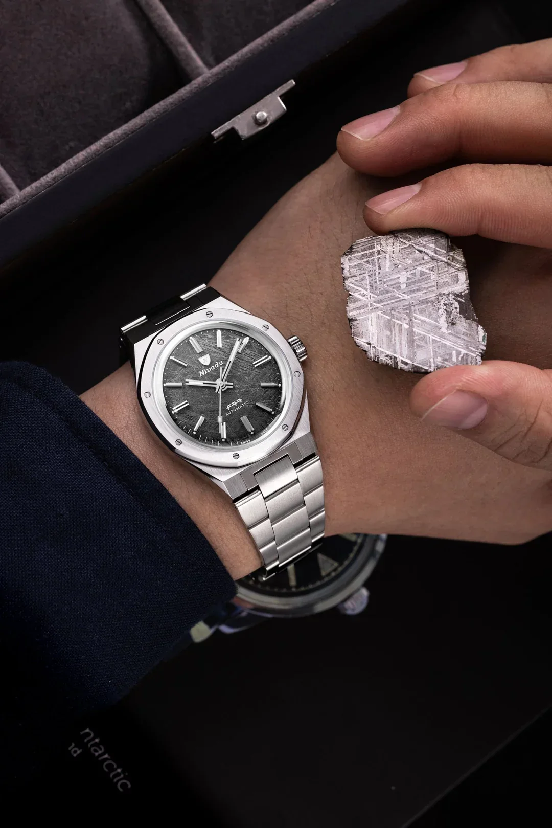 F77 SST Meteorite MK2 | 41mm, Mens Watch - Image 3