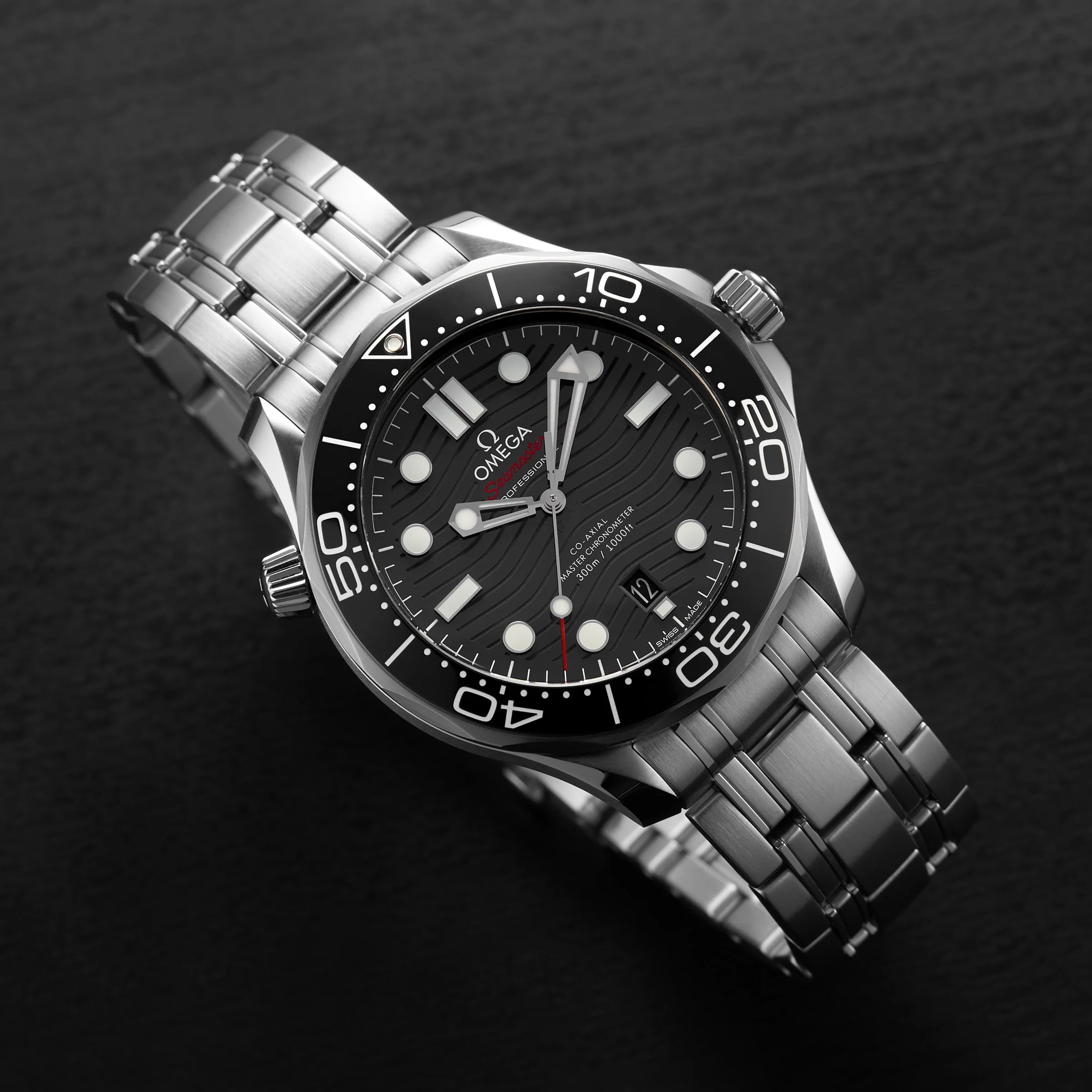 Seamaster Diver 300M | 42mm, Steel, Black Dial, Ceramic Bezel - Image 7