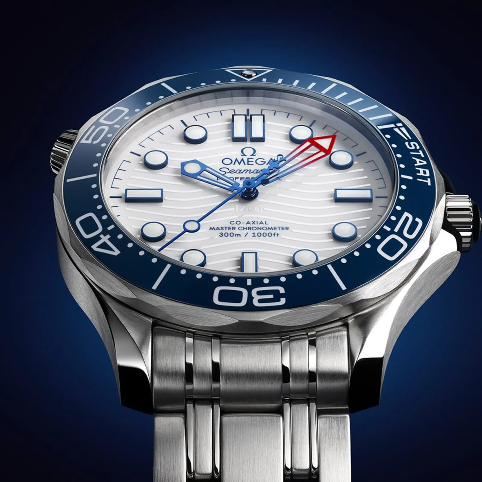 Seamaster Diver Americas Cup 300M | 42mm, Steel, White Dial - Image 4