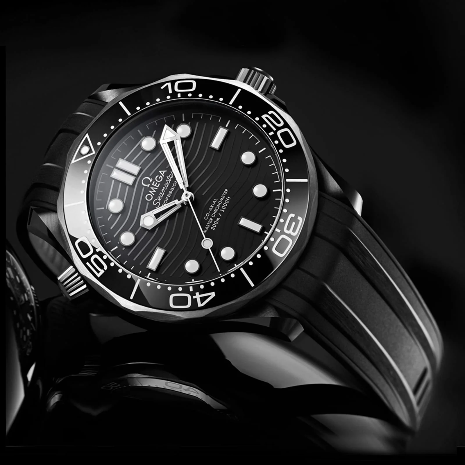 Seamaster Diver 300M | 43.5mm, Ceramic, Rubber, Black Dial, Ref. O21092442001001 - Image 4