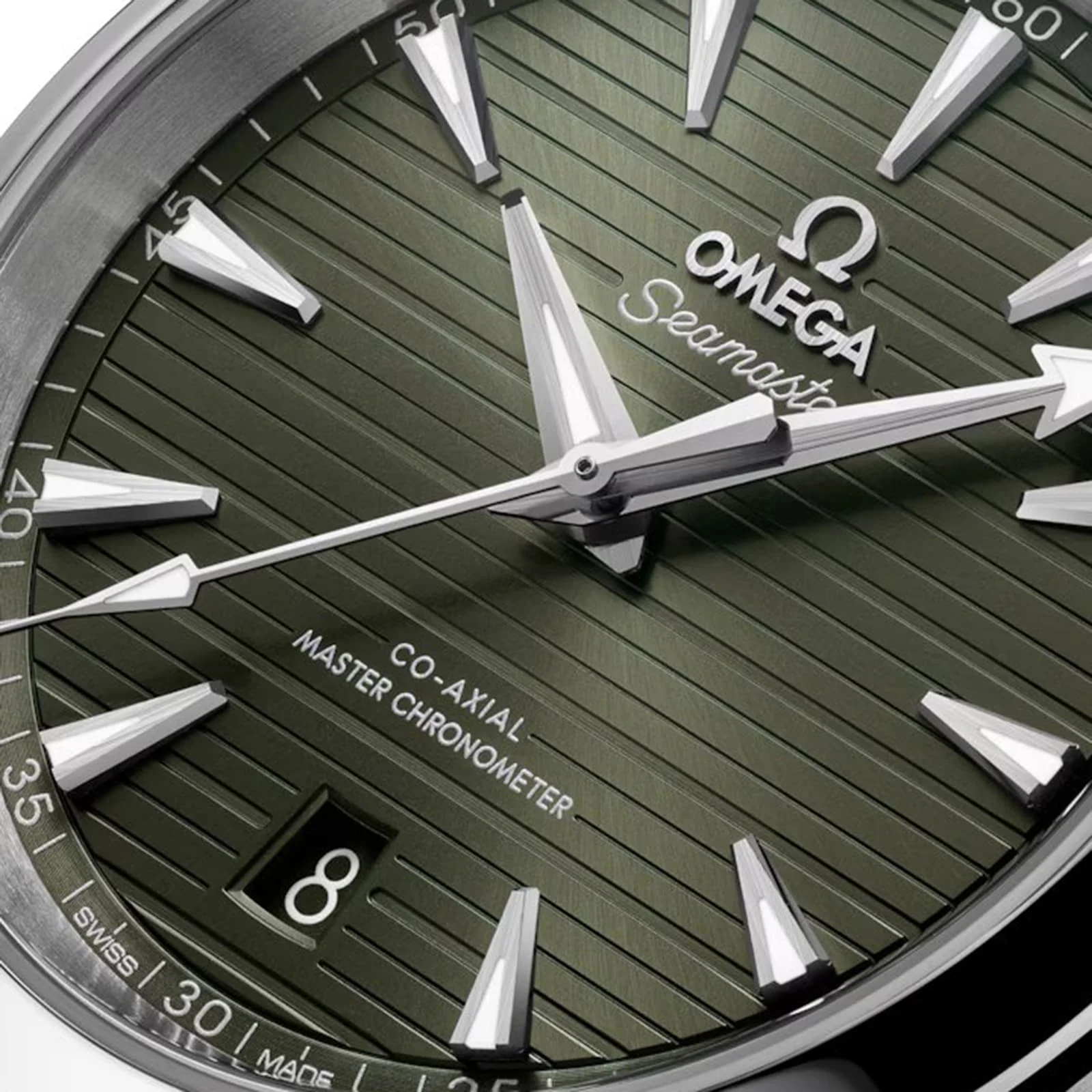 Seamaster Aqua Terra 150M | 38mm, Steel, Green Dial, Date Display - Image 3