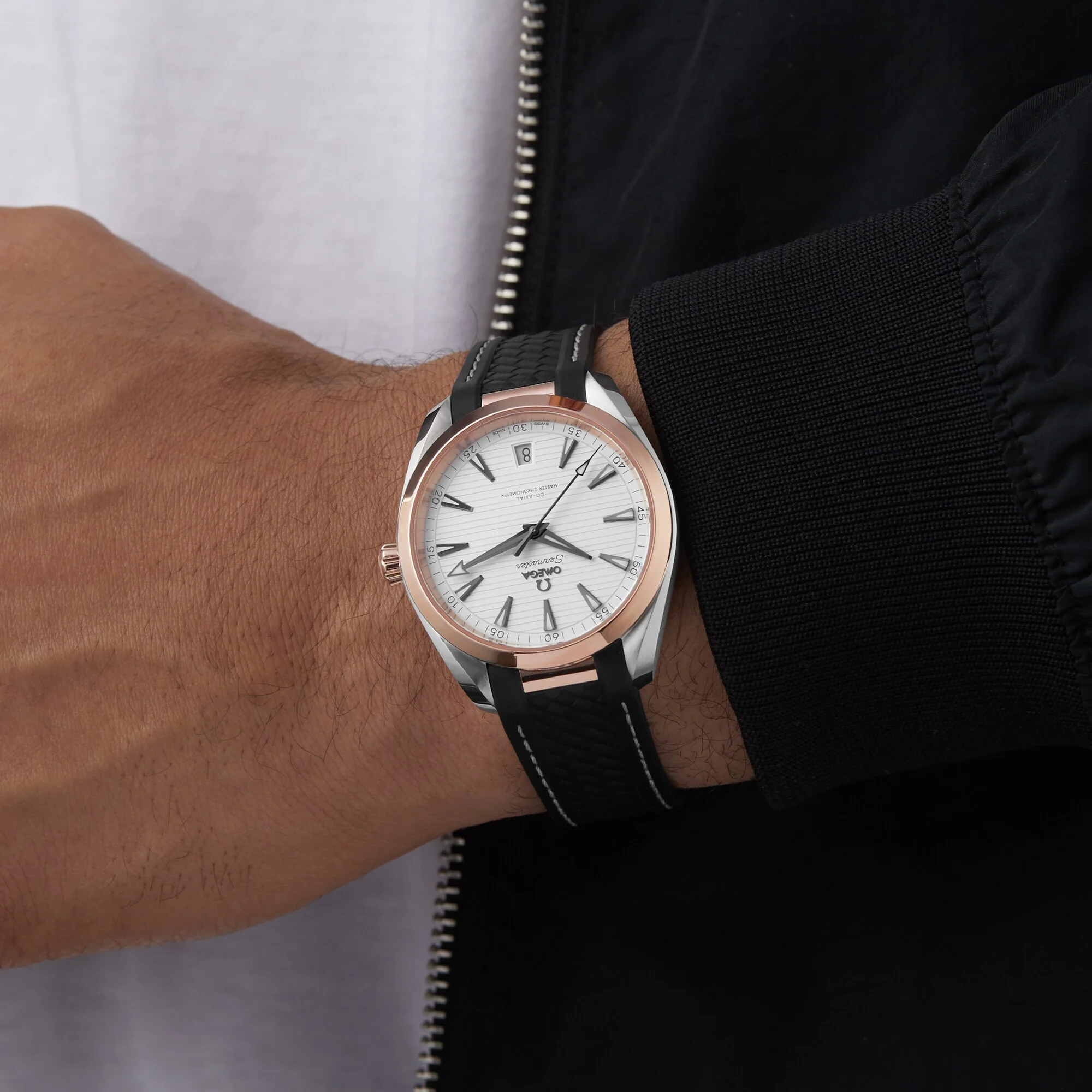 Seamaster Aqua Terra 150M | 41mm, Rubber, Silver Dial, Rose Bezel - Image 7