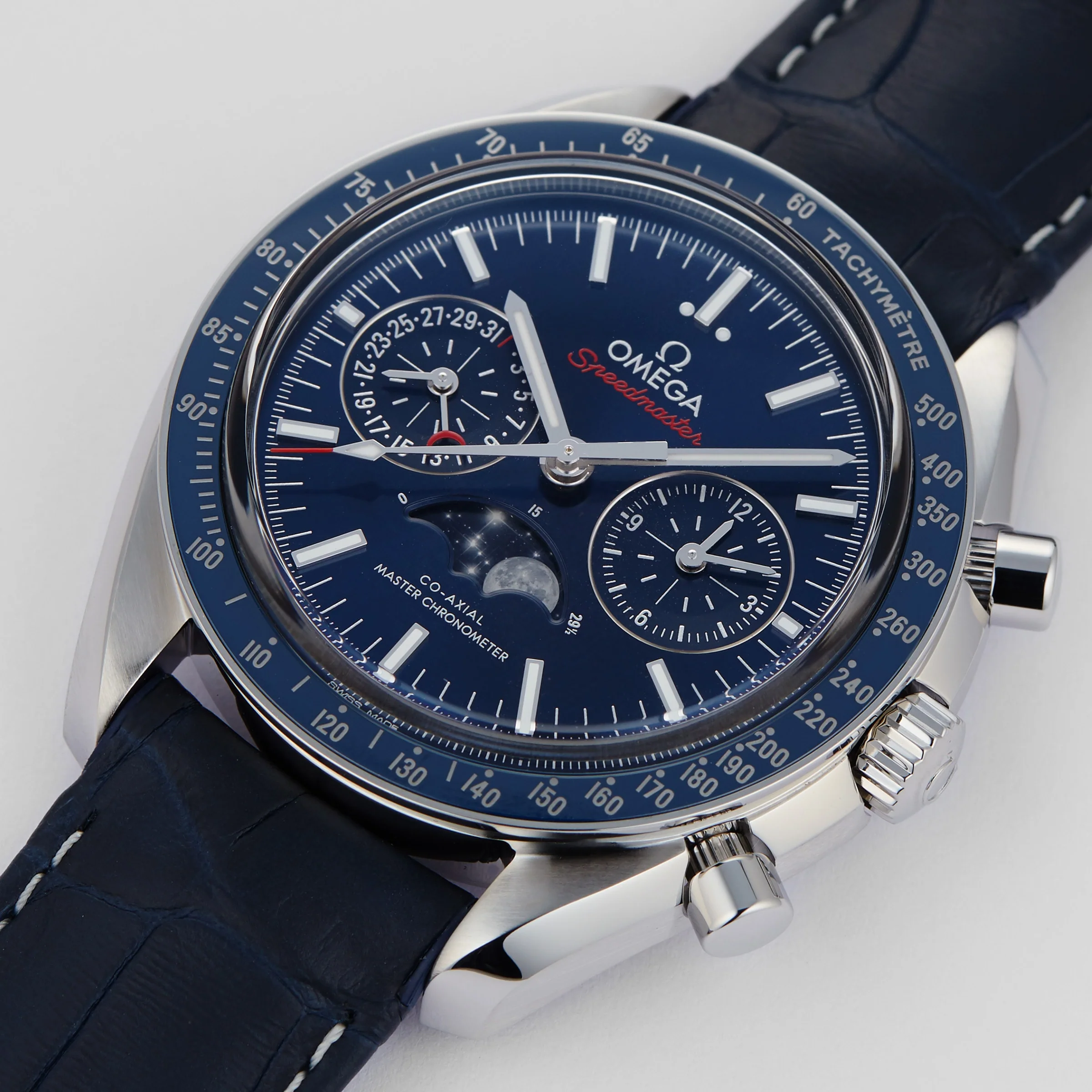 Speedmaster Moonphase | 44.25mm, Steel, Alligator Leather, Blue Dial - Image 8