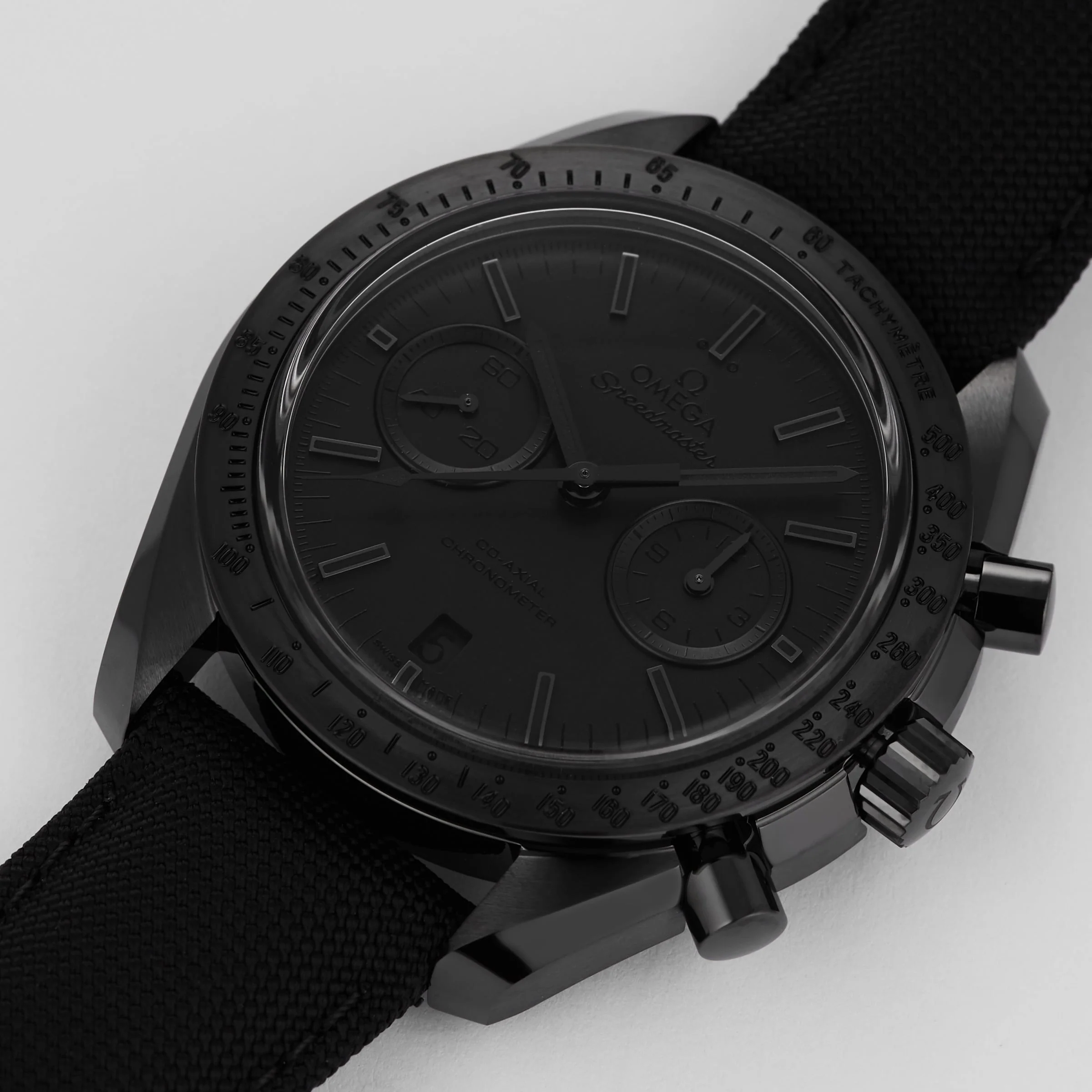Speedmaster Dark Side of the Moon Black Black | 44.25mm, Ceramic, Nylon, Black Dial - Image 8