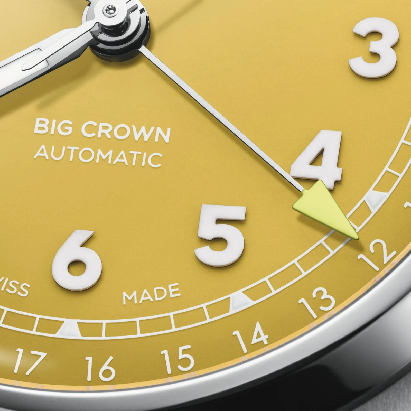 Big Crown Pointer Date | 40mm, Steel, Yellow Dial - Image 3